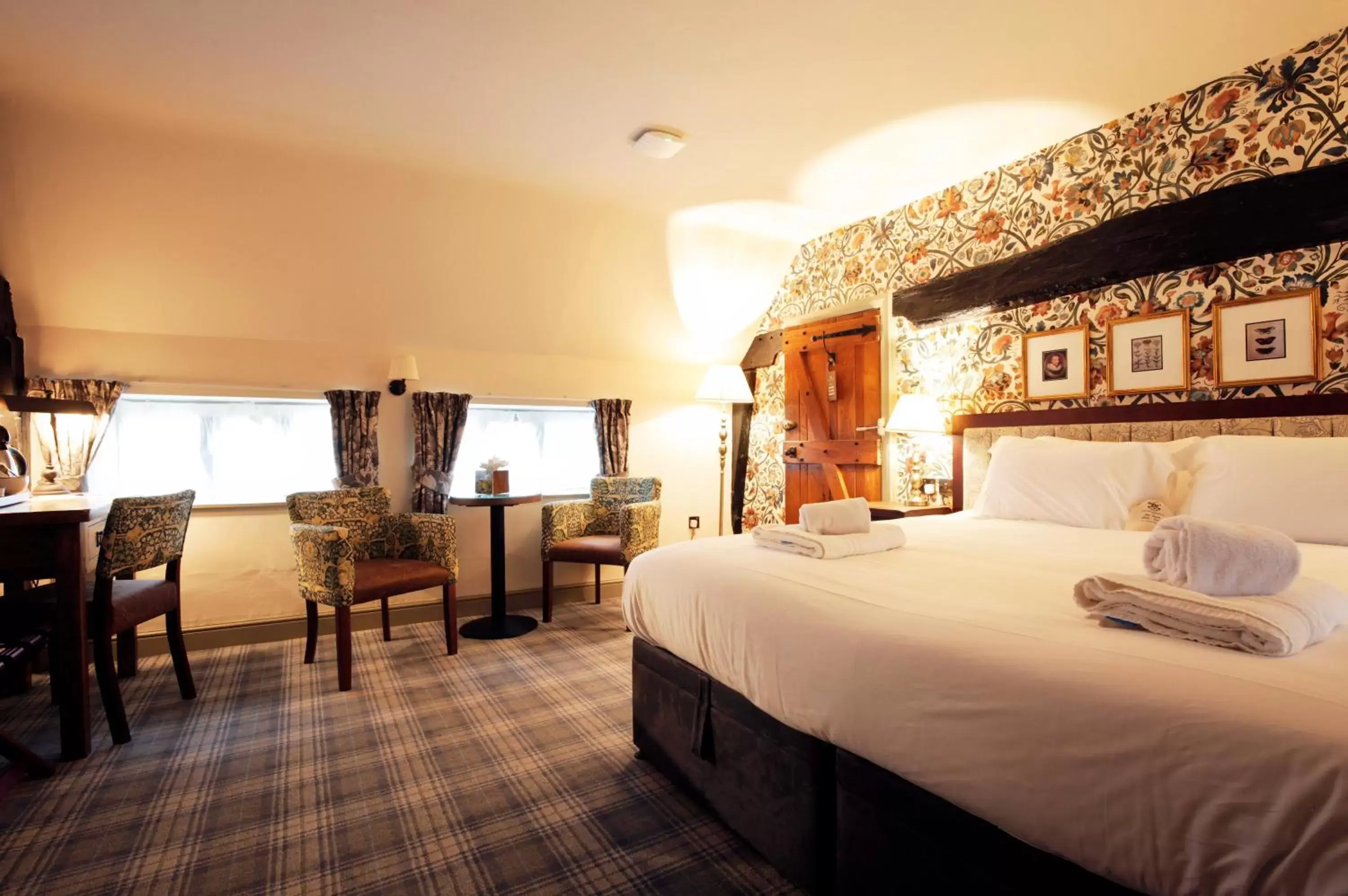 Feature Double or Twin Room - single occupancy in The Black Swan - The Inn Collection Group Feature Double or Twin Room - single occupancy in The Black Swan - The Inn Collection Group
