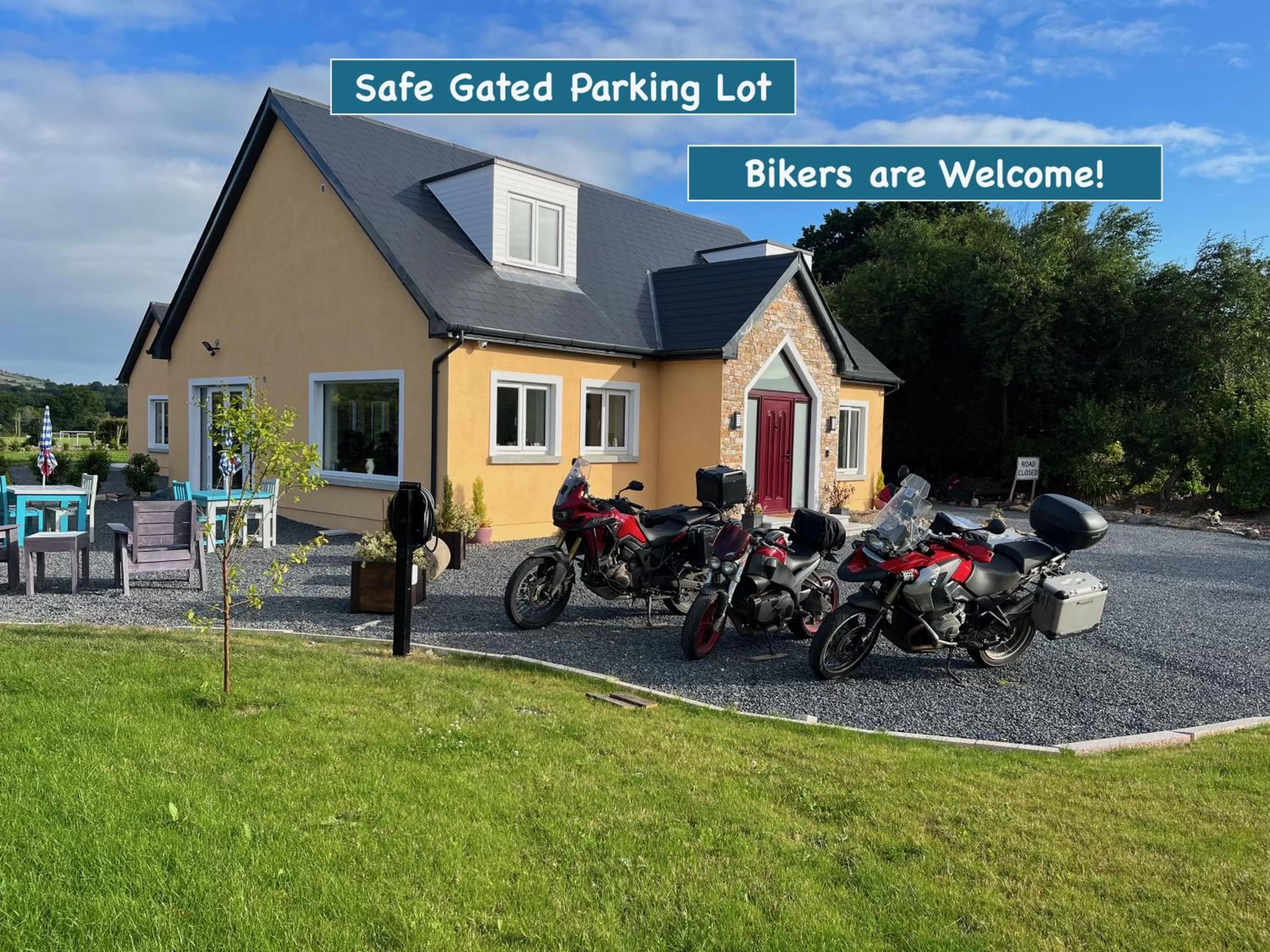 Property Building in 5-star B&B and Historical Cottage "Mon Petit Cottage"