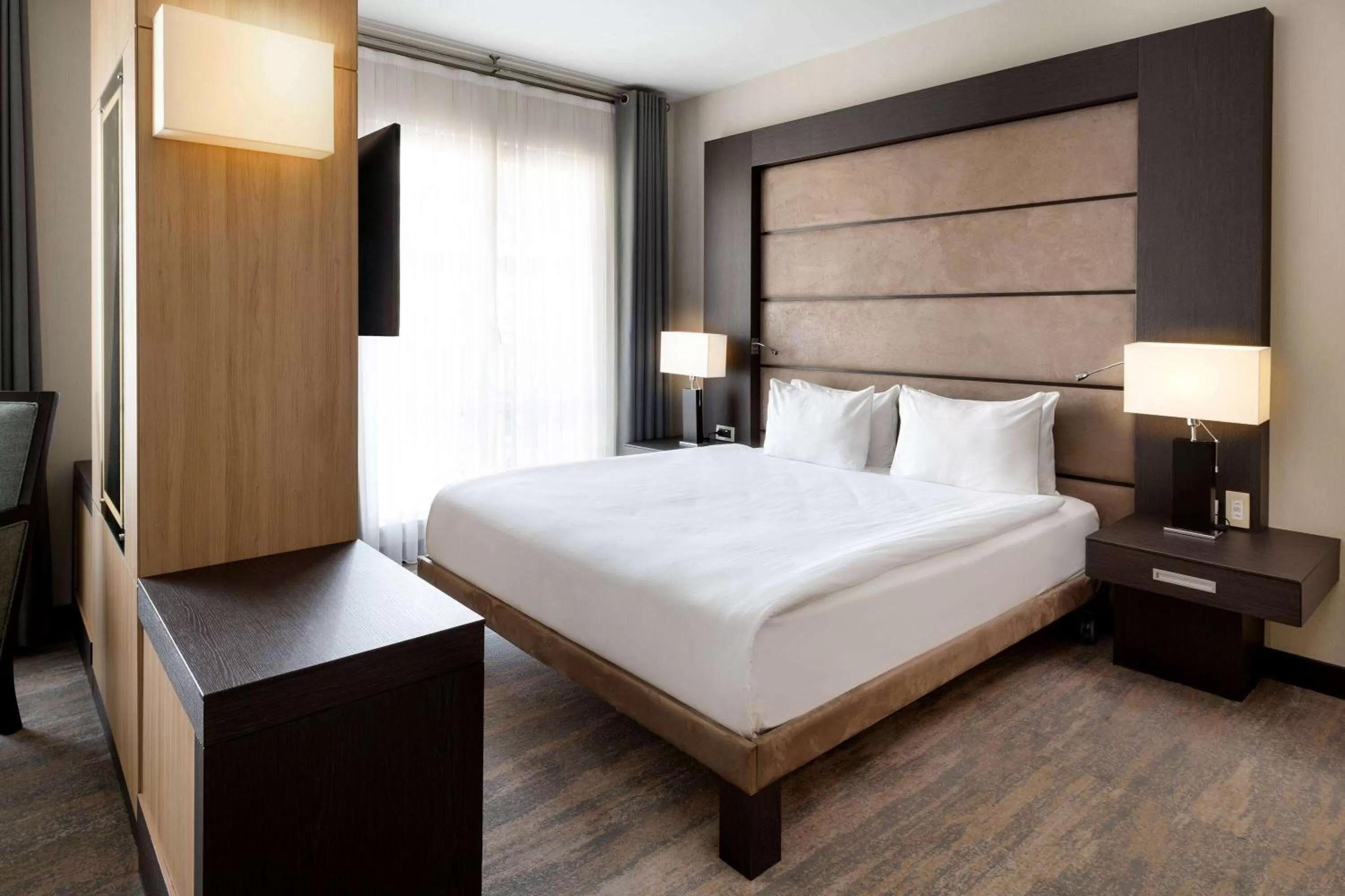 Photo of the whole room, Bed in Ramada Plaza By Wyndham Istanbul City Center