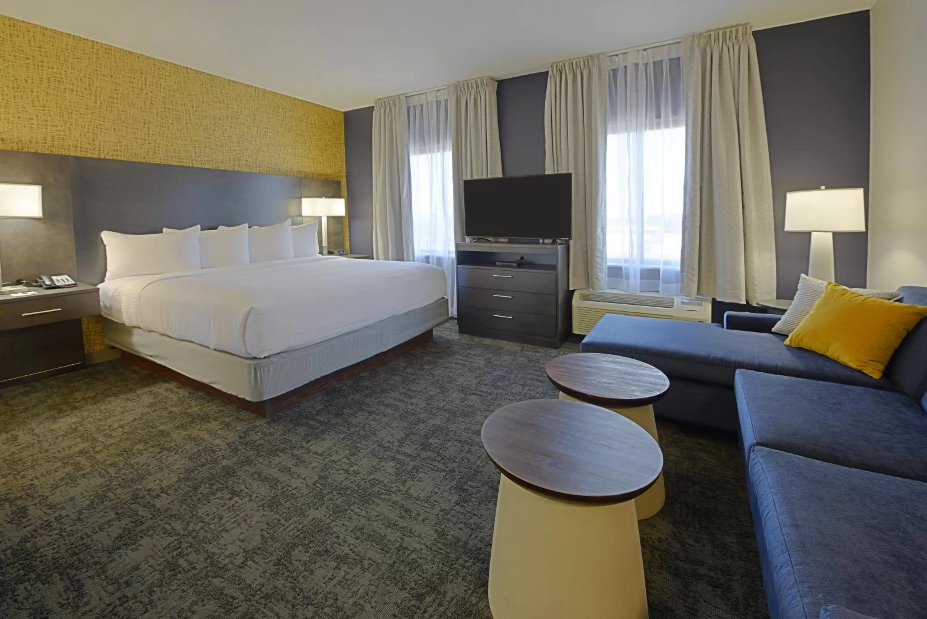 Photo of the whole room, Bed in Staybridge Suites - Little Rock - Medical Center by IHG