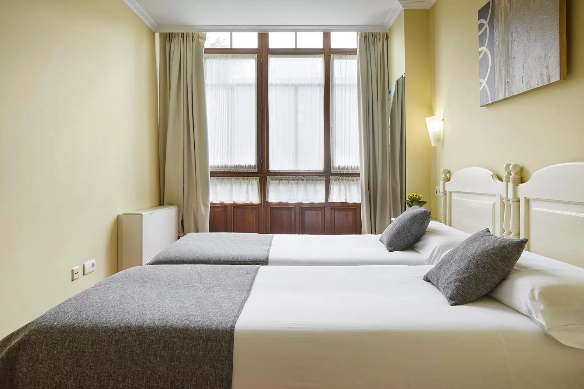 Bed in IRAIPE Ongi Hotel Auto Check-in