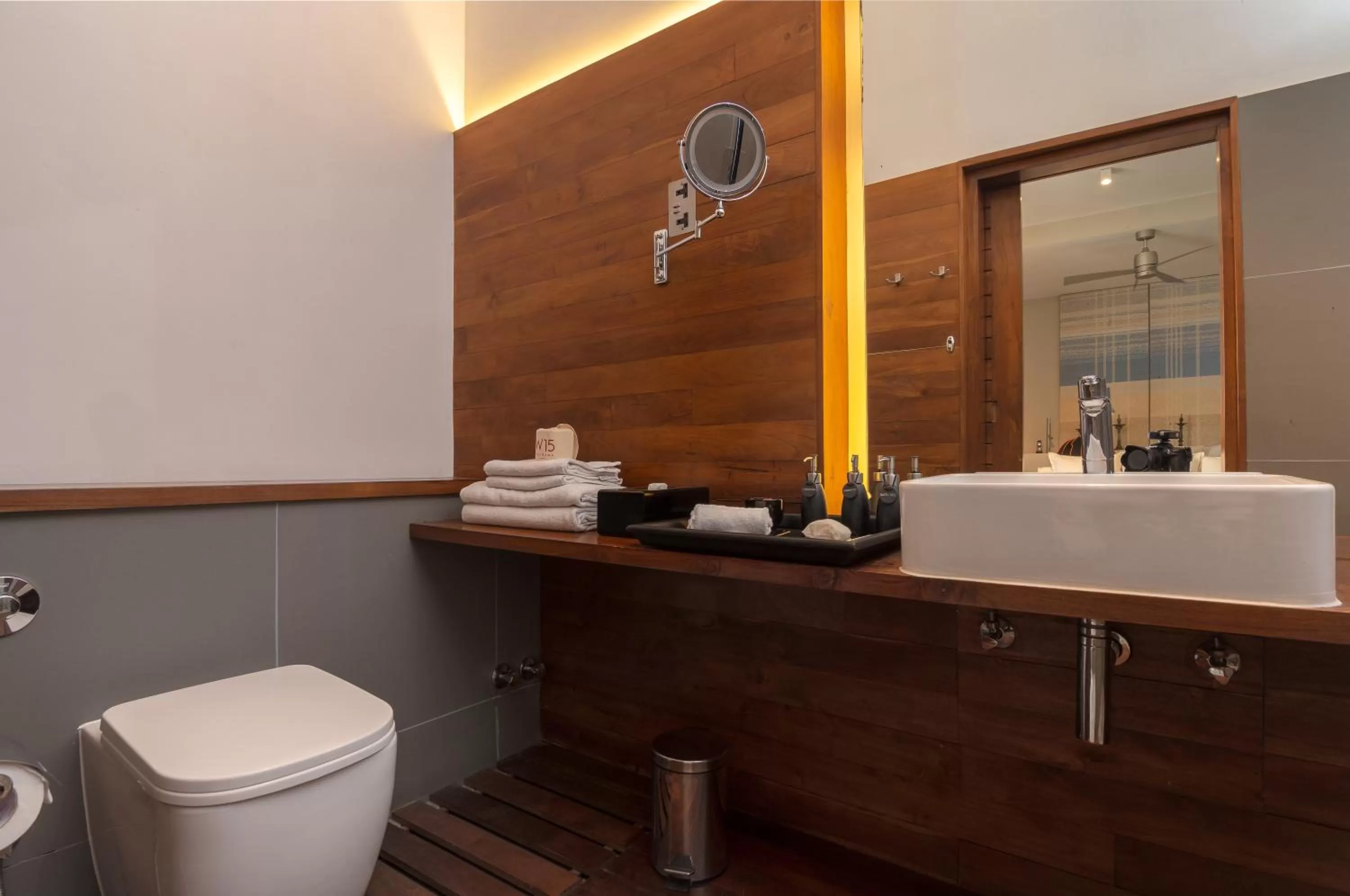 Bathroom in W15 Weligama