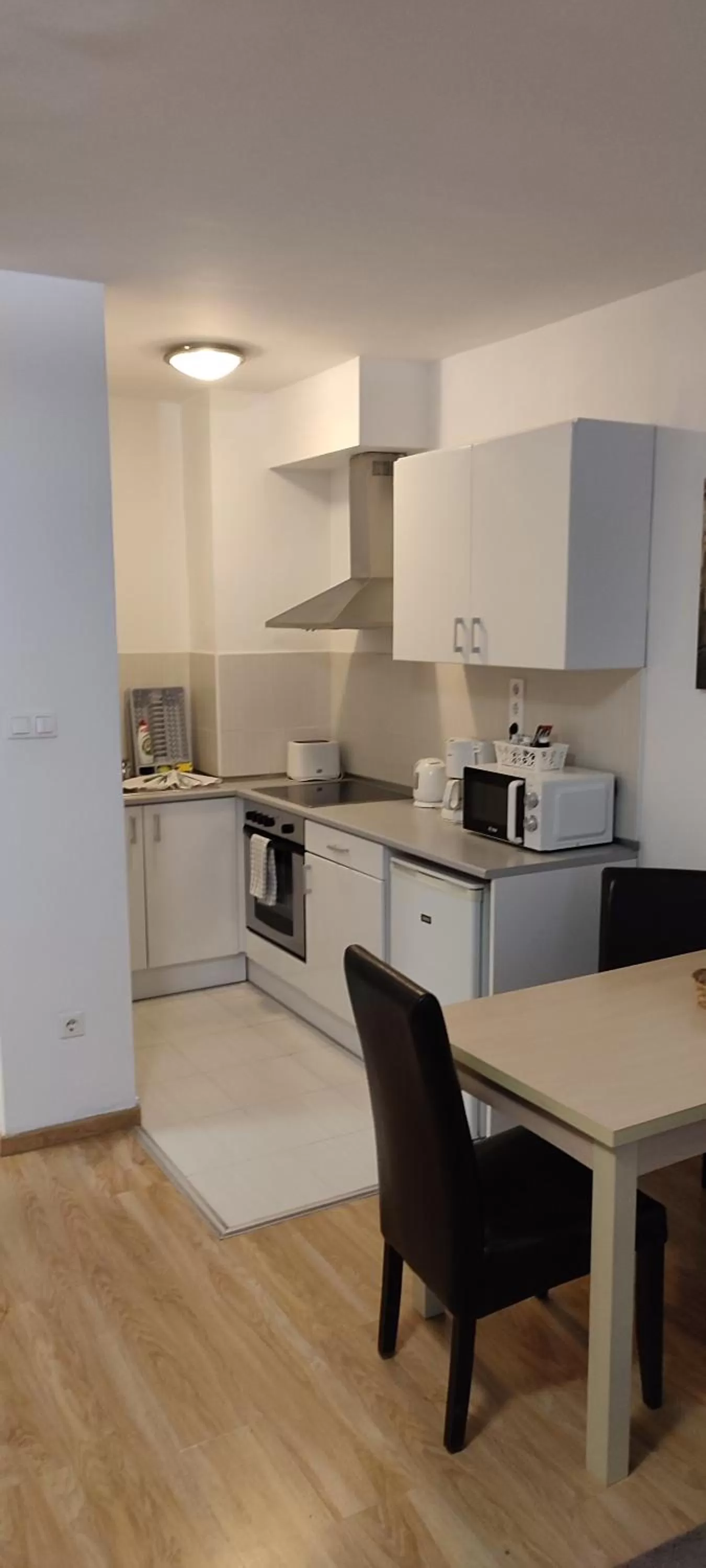 Kitchen or kitchenette in Prince Apartments