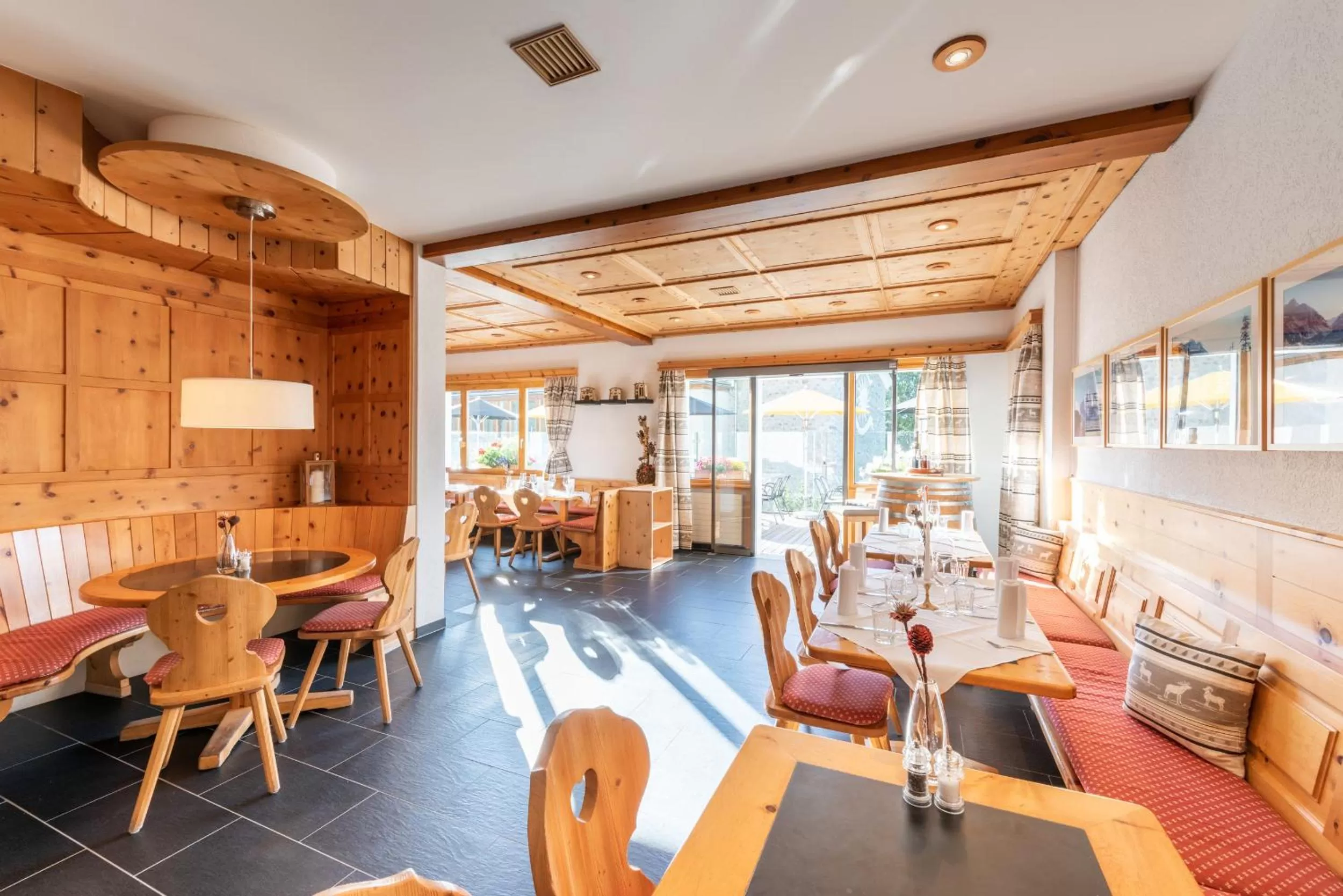 Restaurant/places to eat in Randolins Familienresort