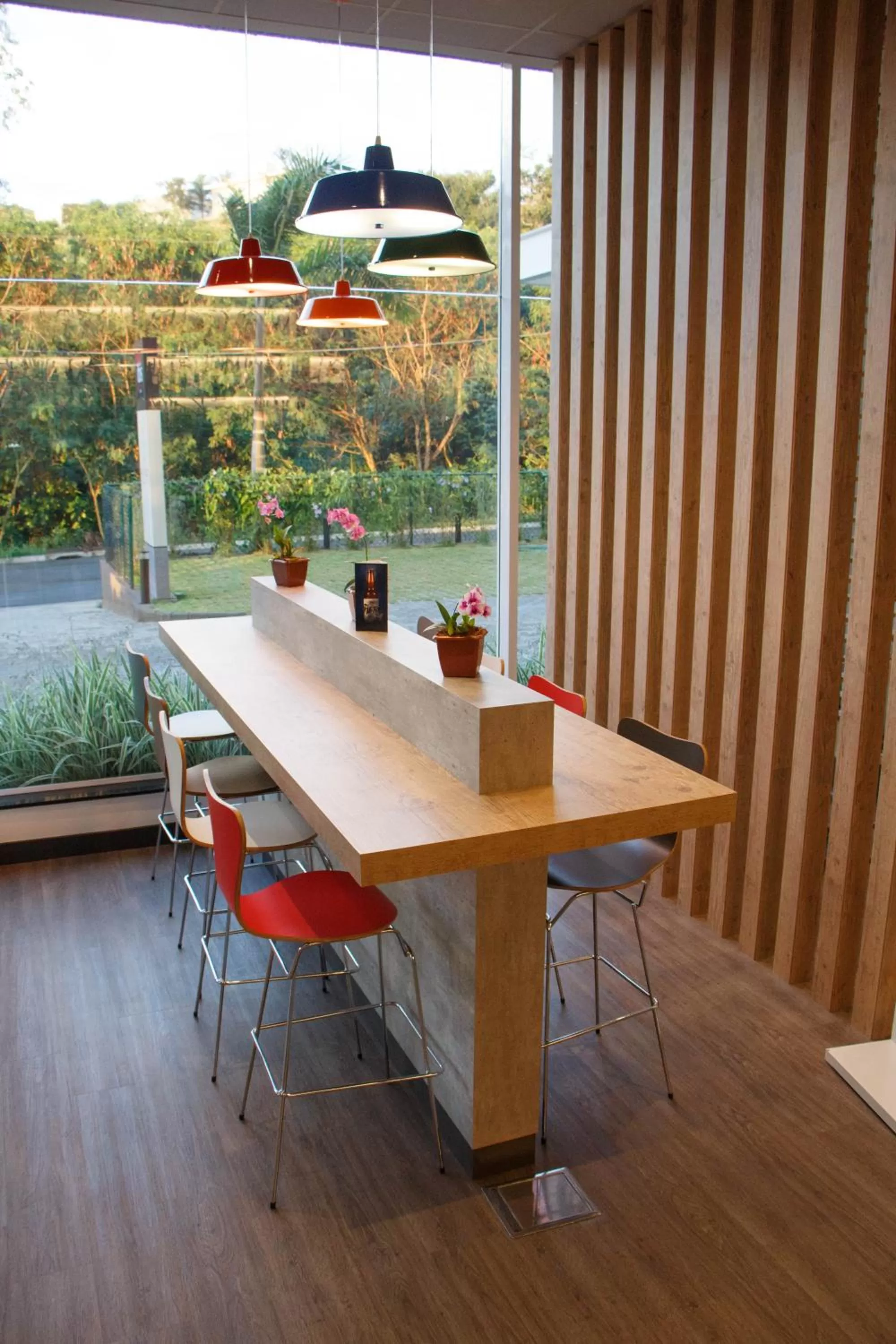 Dining area in ibis Itatiba