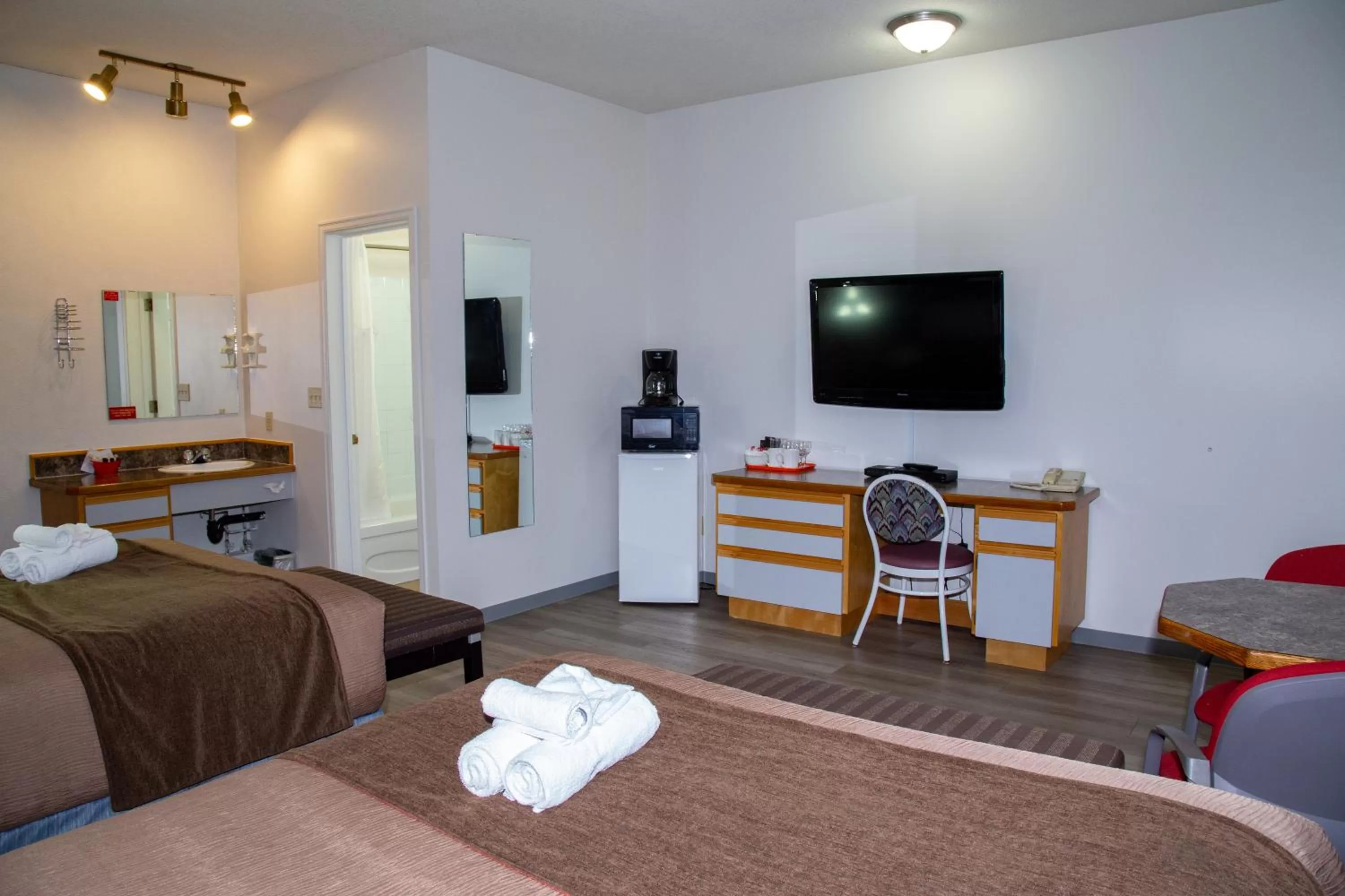 Bedroom, Bed in Spanish Villa Resort