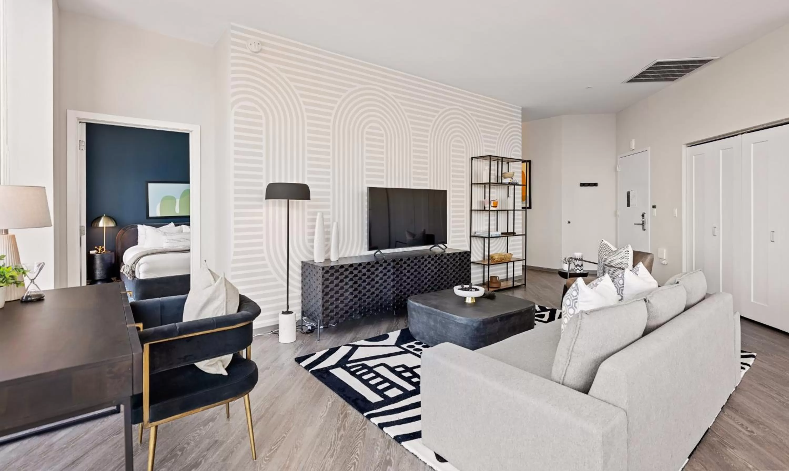 Living room in Placemakr Premier SoBro