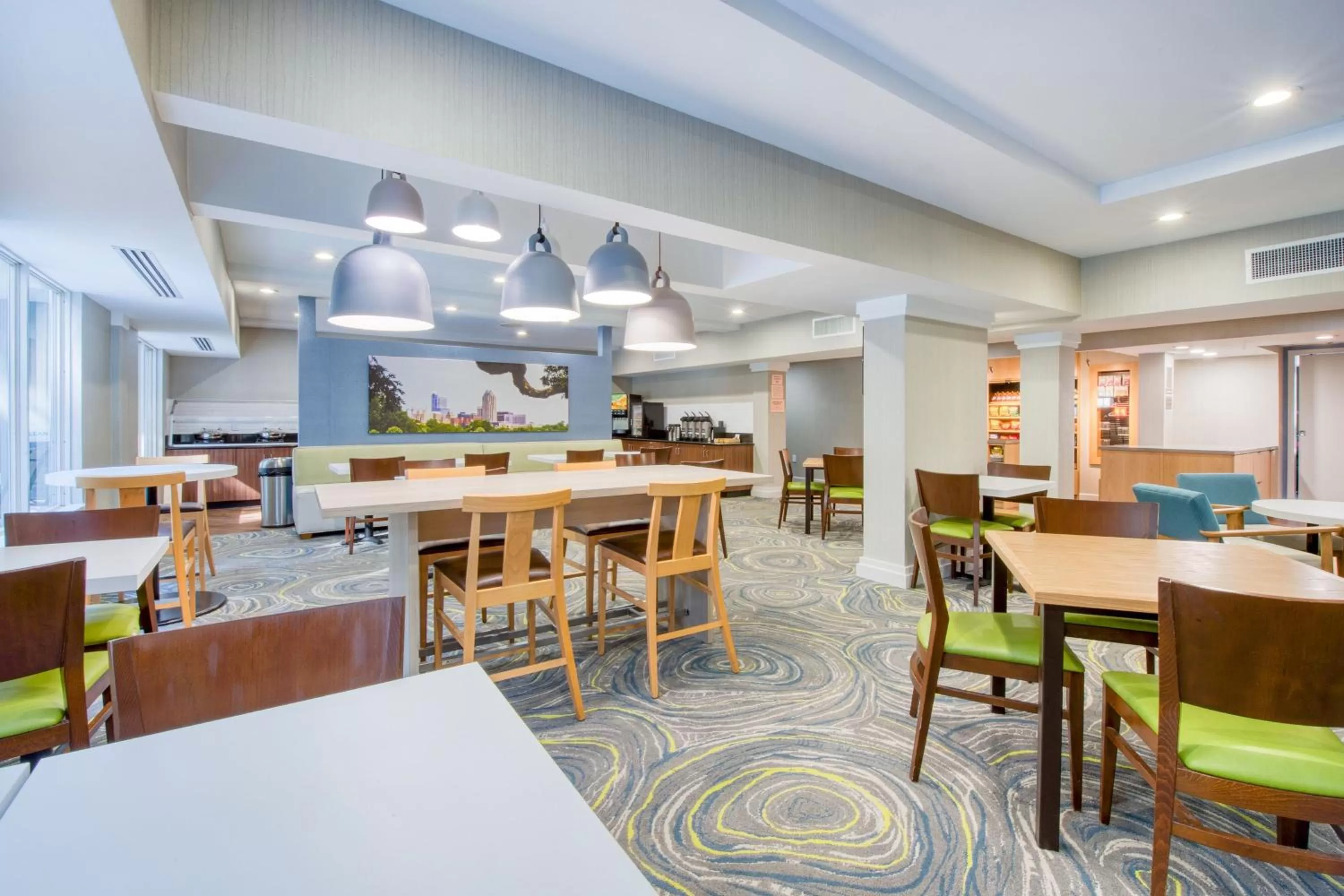 Restaurant/places to eat in Fairfield Inn & Suites Raleigh Crabtree Valley