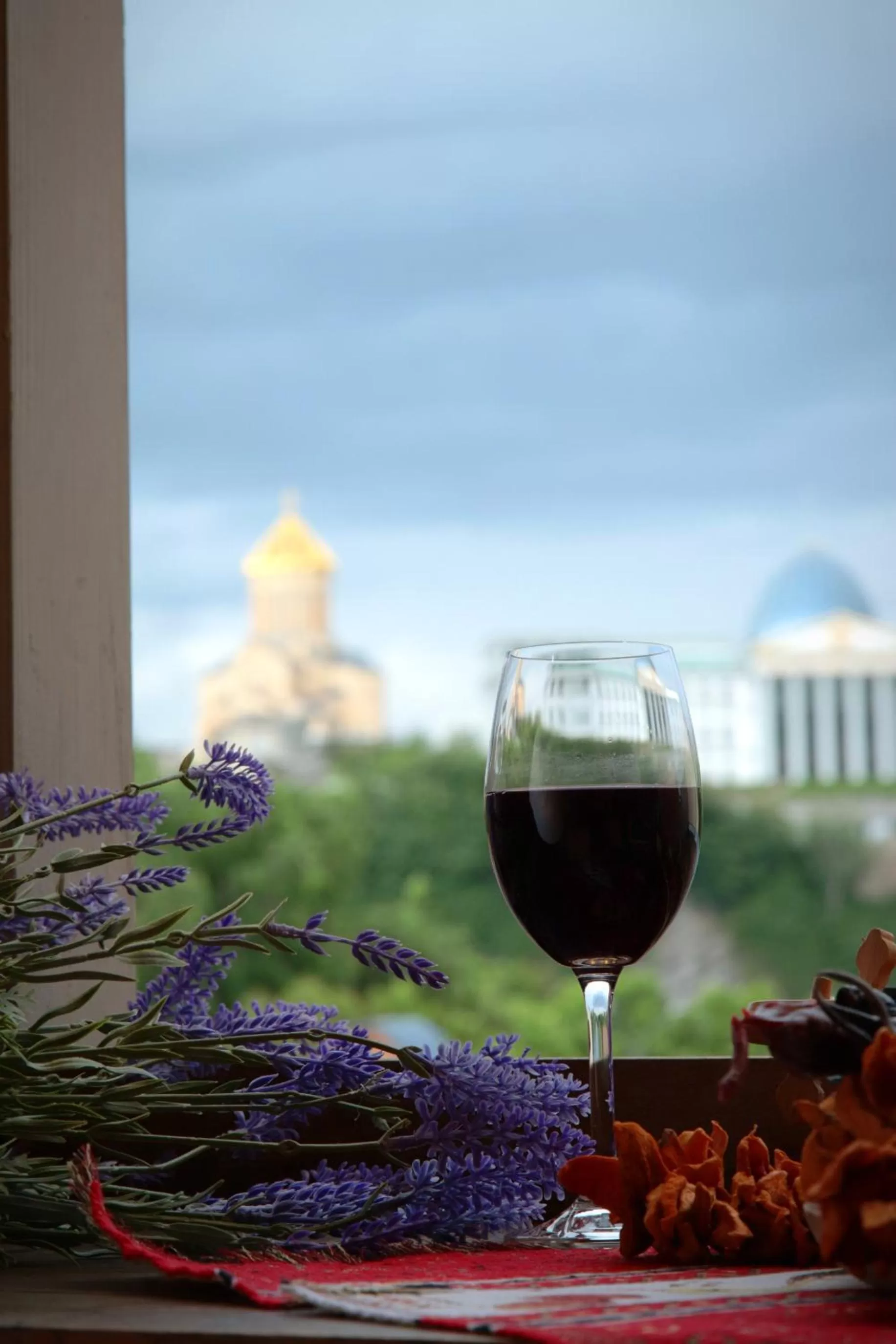 Property building in Kindli Boutique Hotel