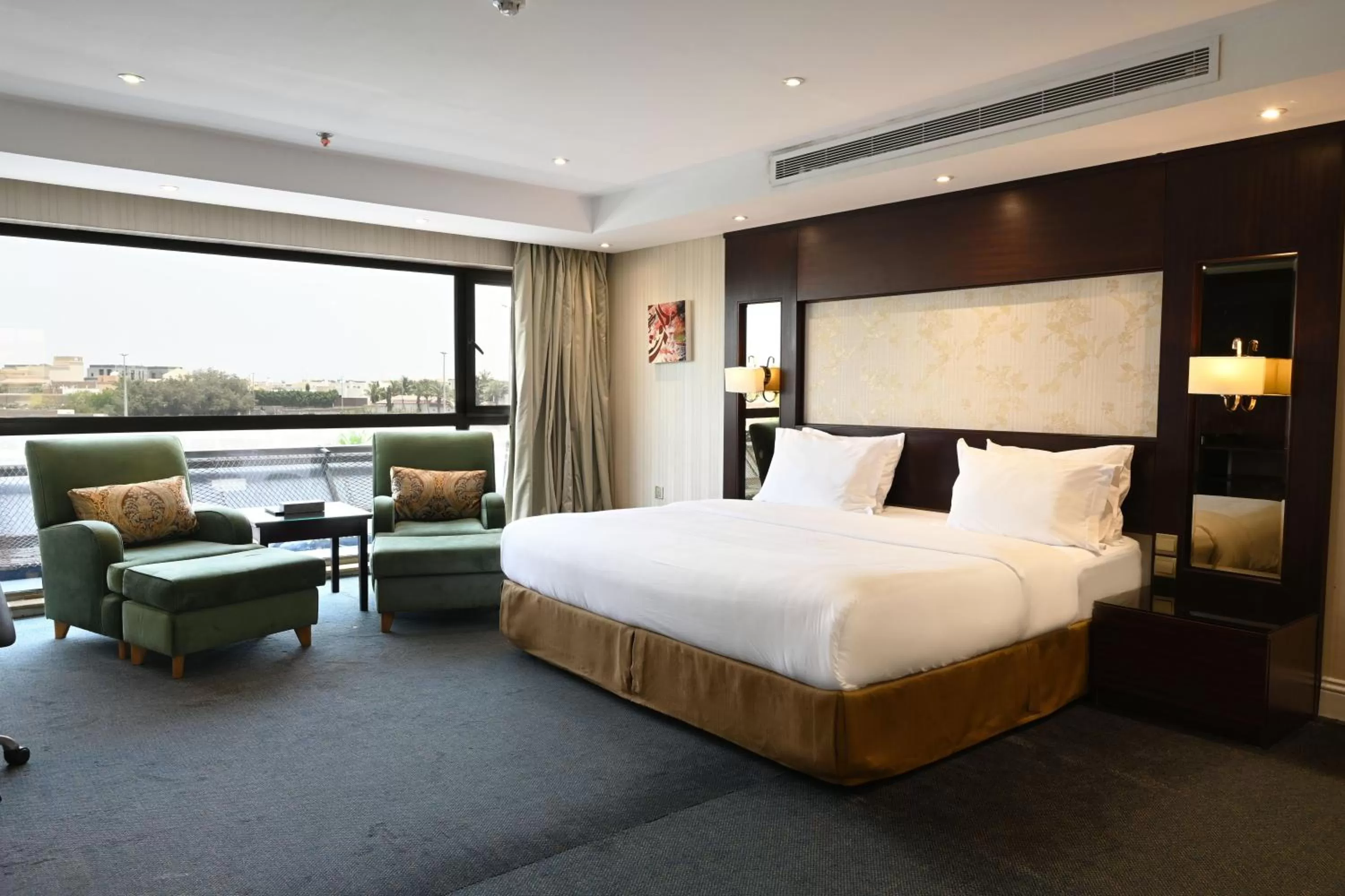 Bed in Quiet Dreams - Serviced Apartments King abdul Aziz Street Branch