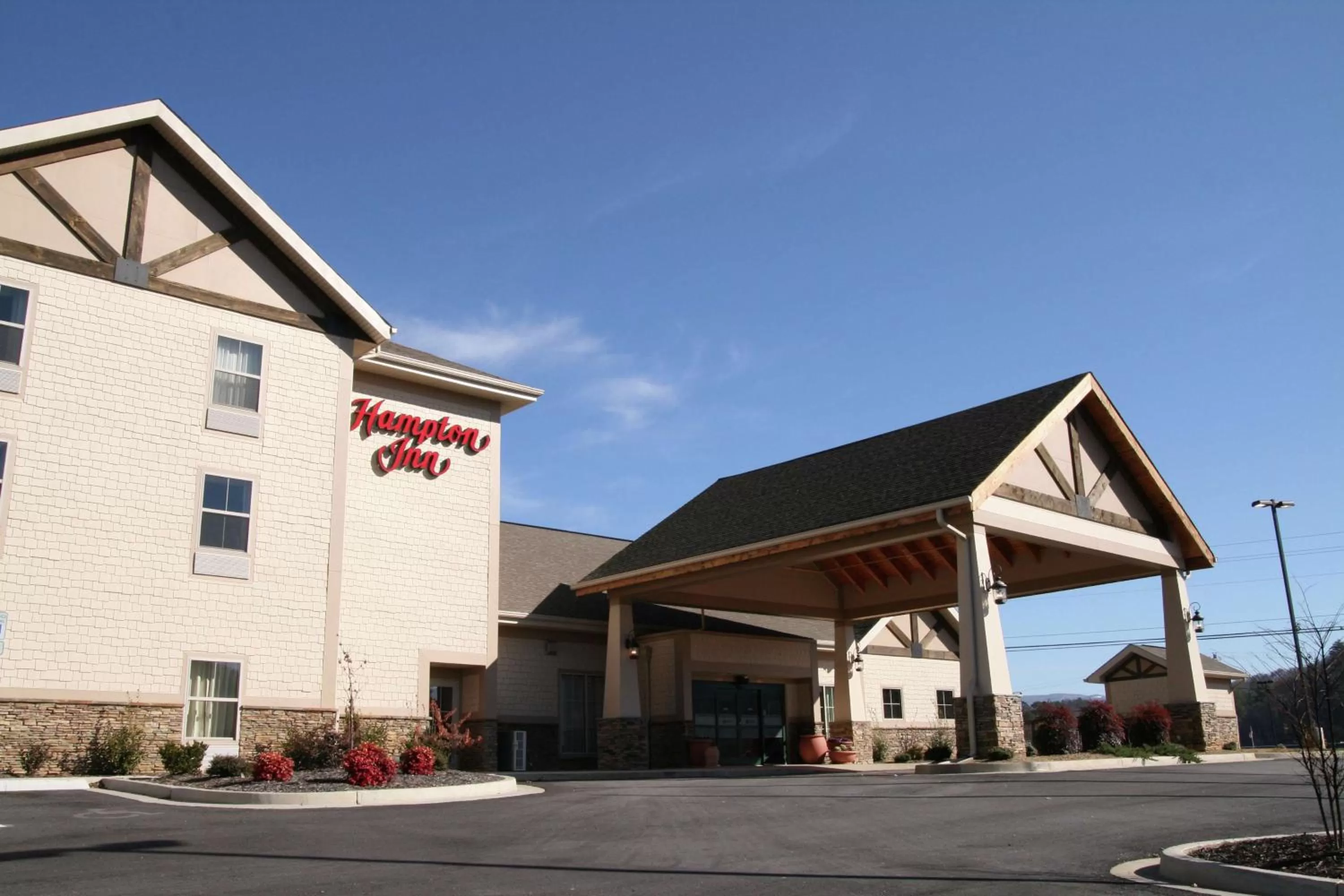 Property building in Hampton Inn Murphy