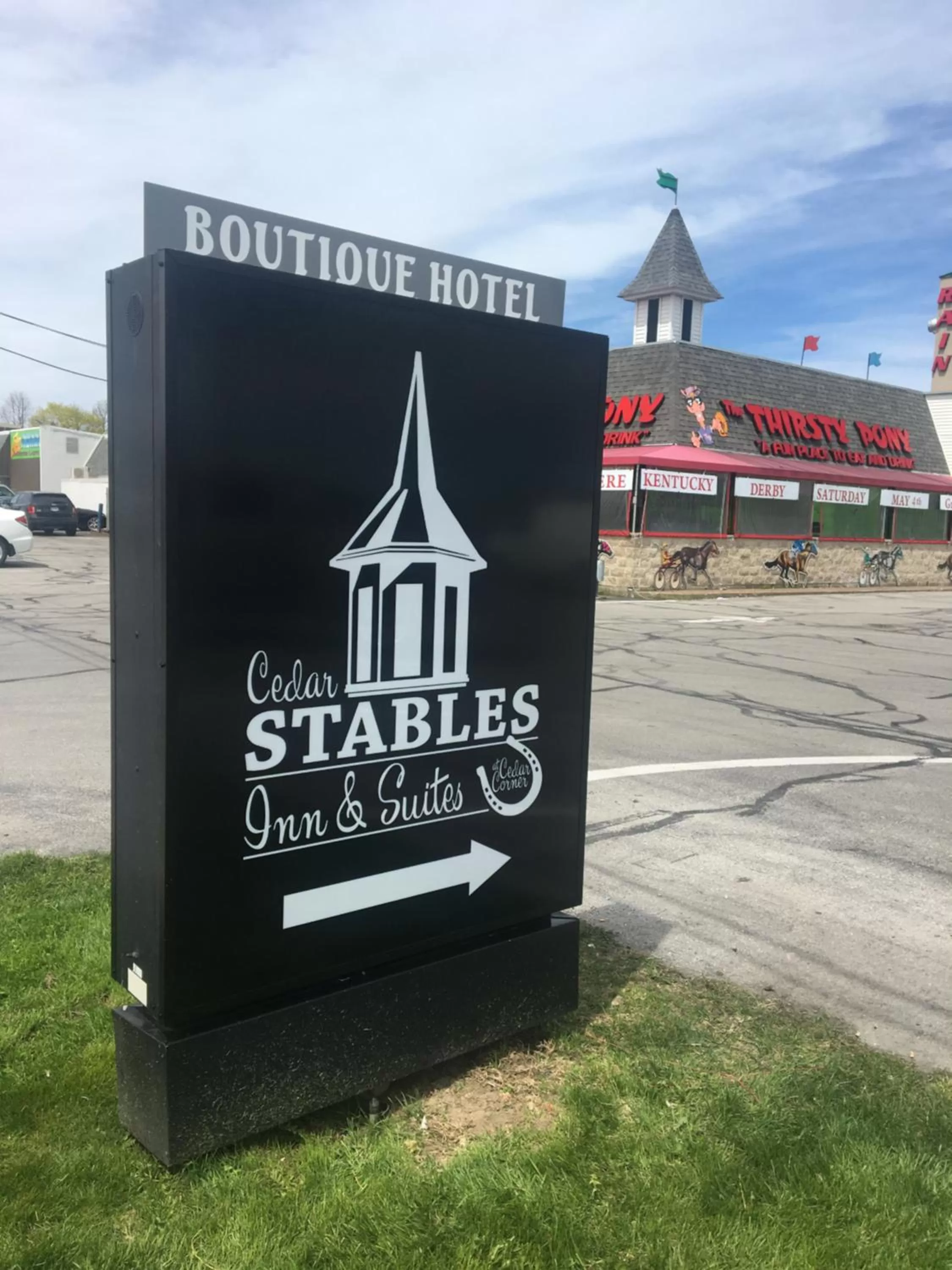 Property building in Cedar Stables Inn & Suites