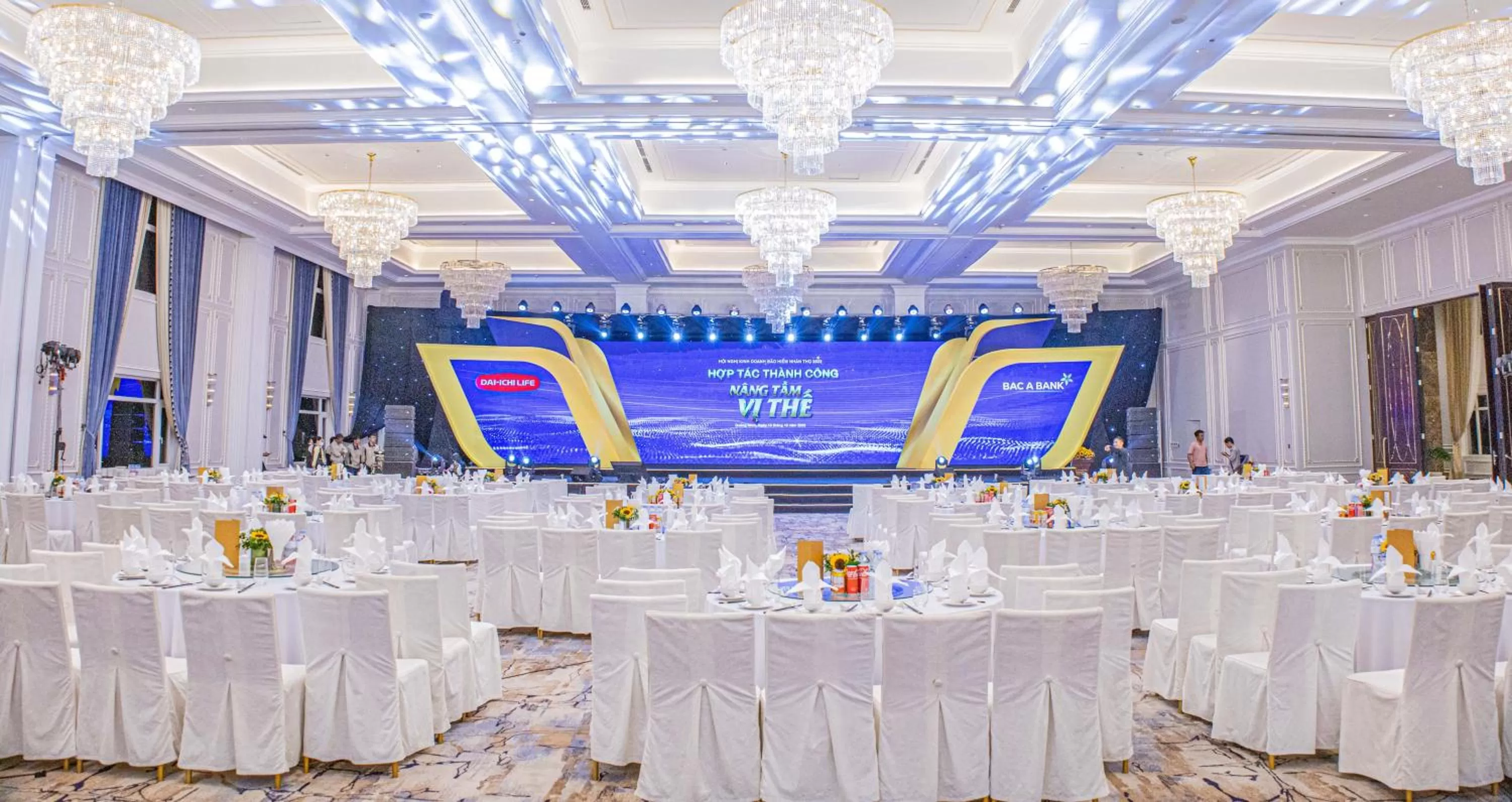 Meeting/conference room in Royal Halong Hotel