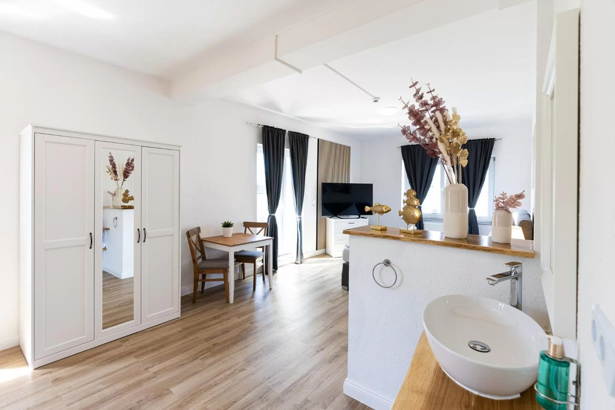 Photo of the whole room in Hotel Bergheim