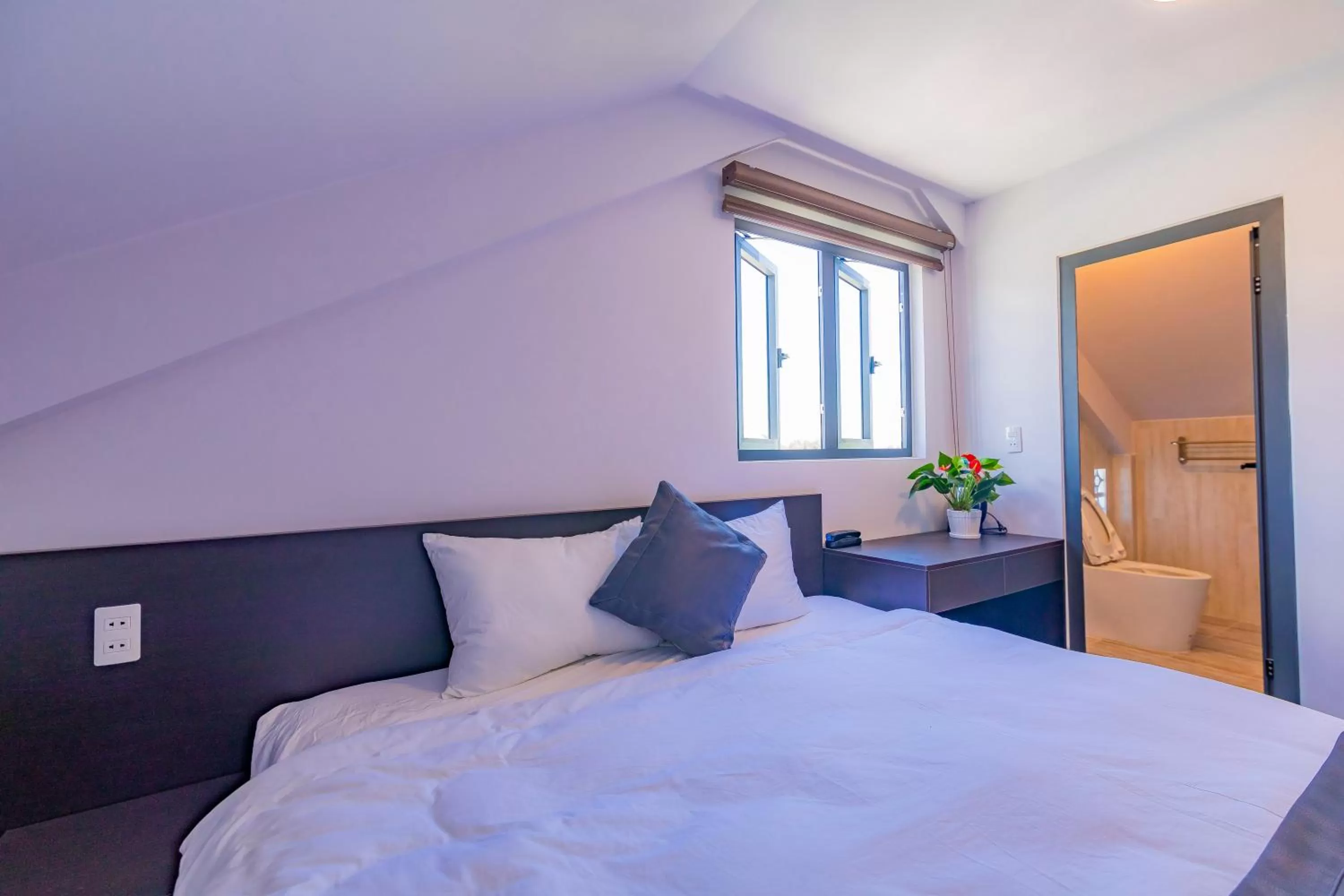 Bed in Khanh Uyen 3 Hotel