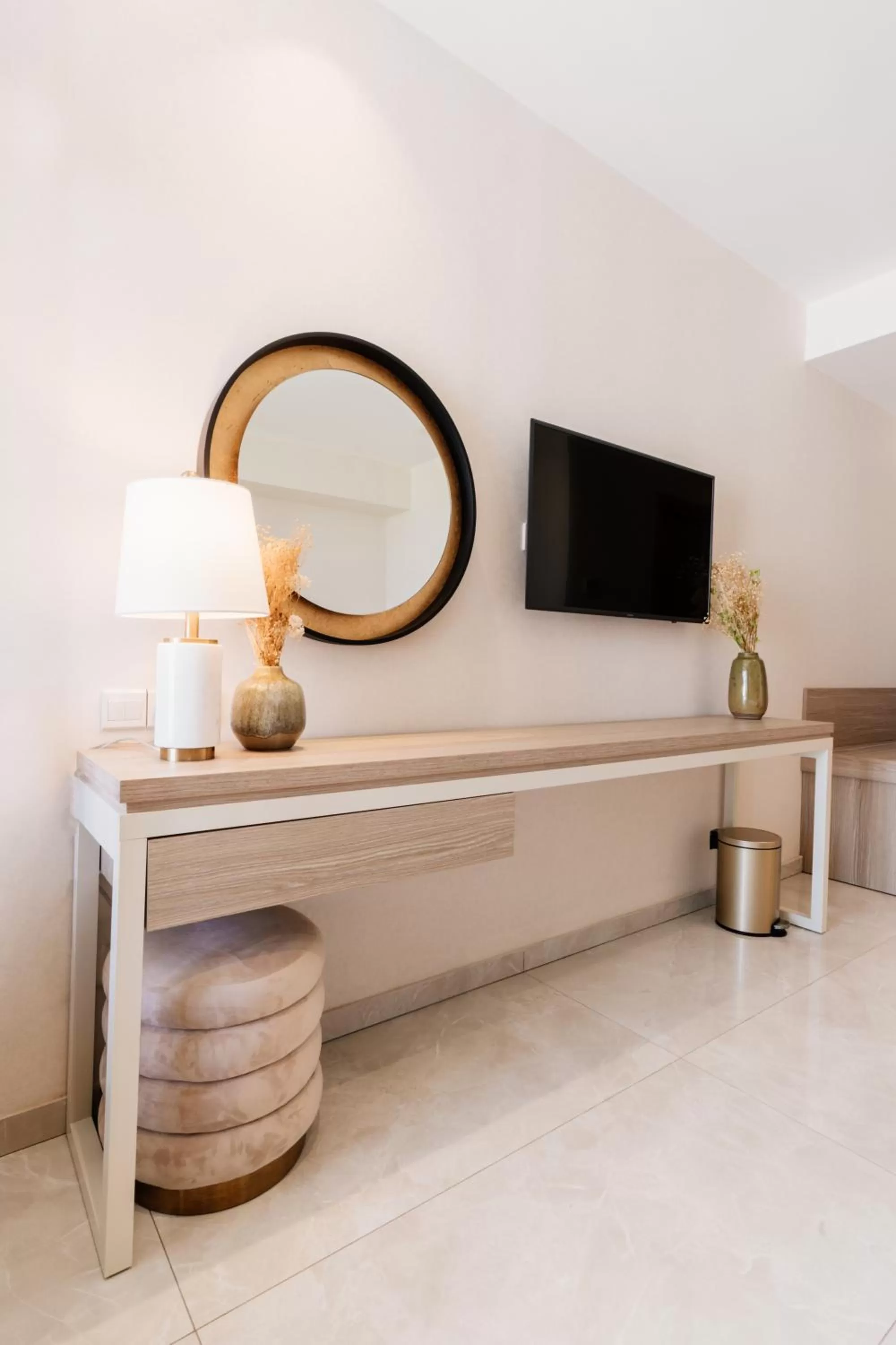 TV and multimedia in At Herbal Boutique Hotel & Spa