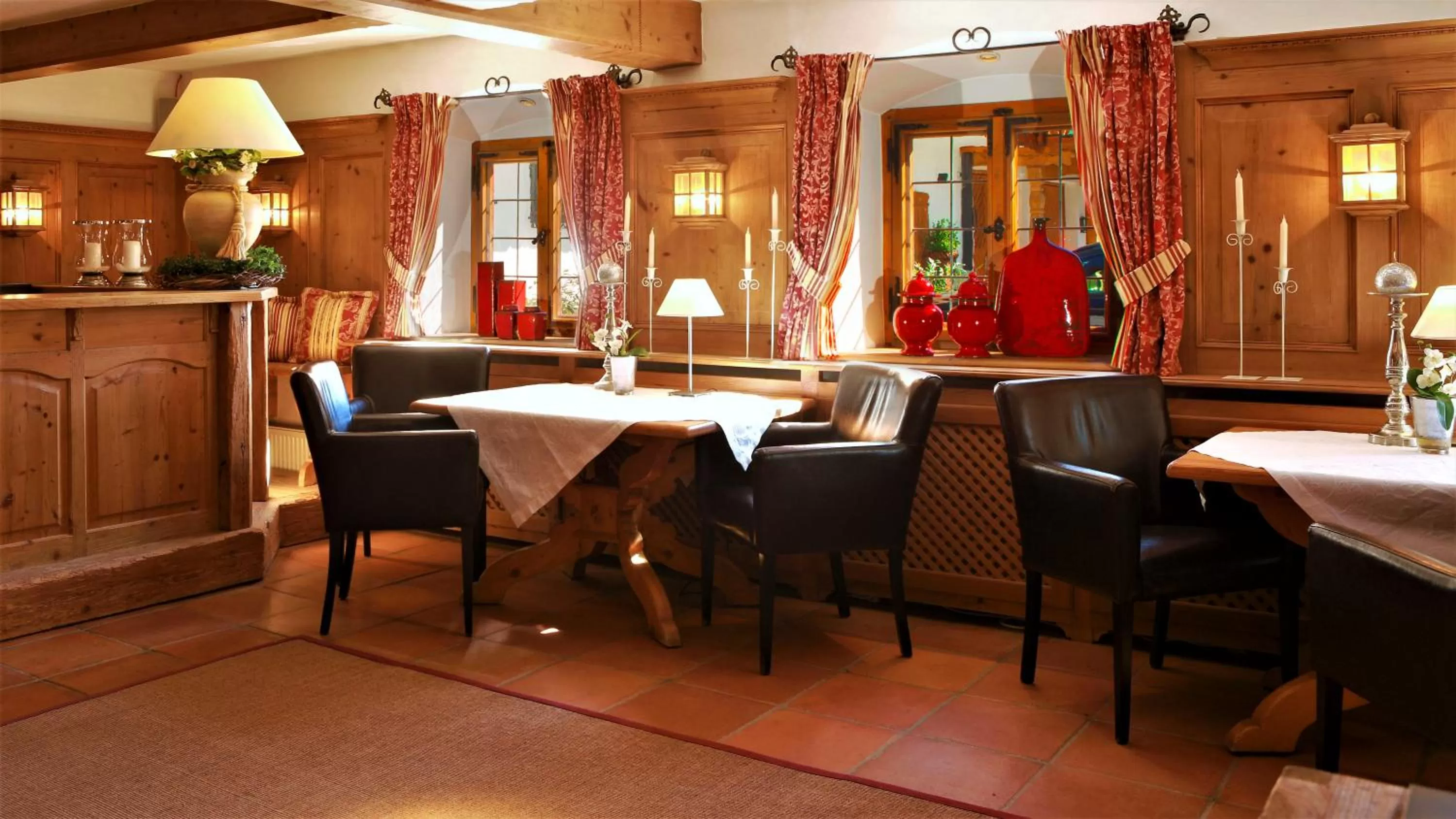 Restaurant/Places to Eat in Kapler Alm