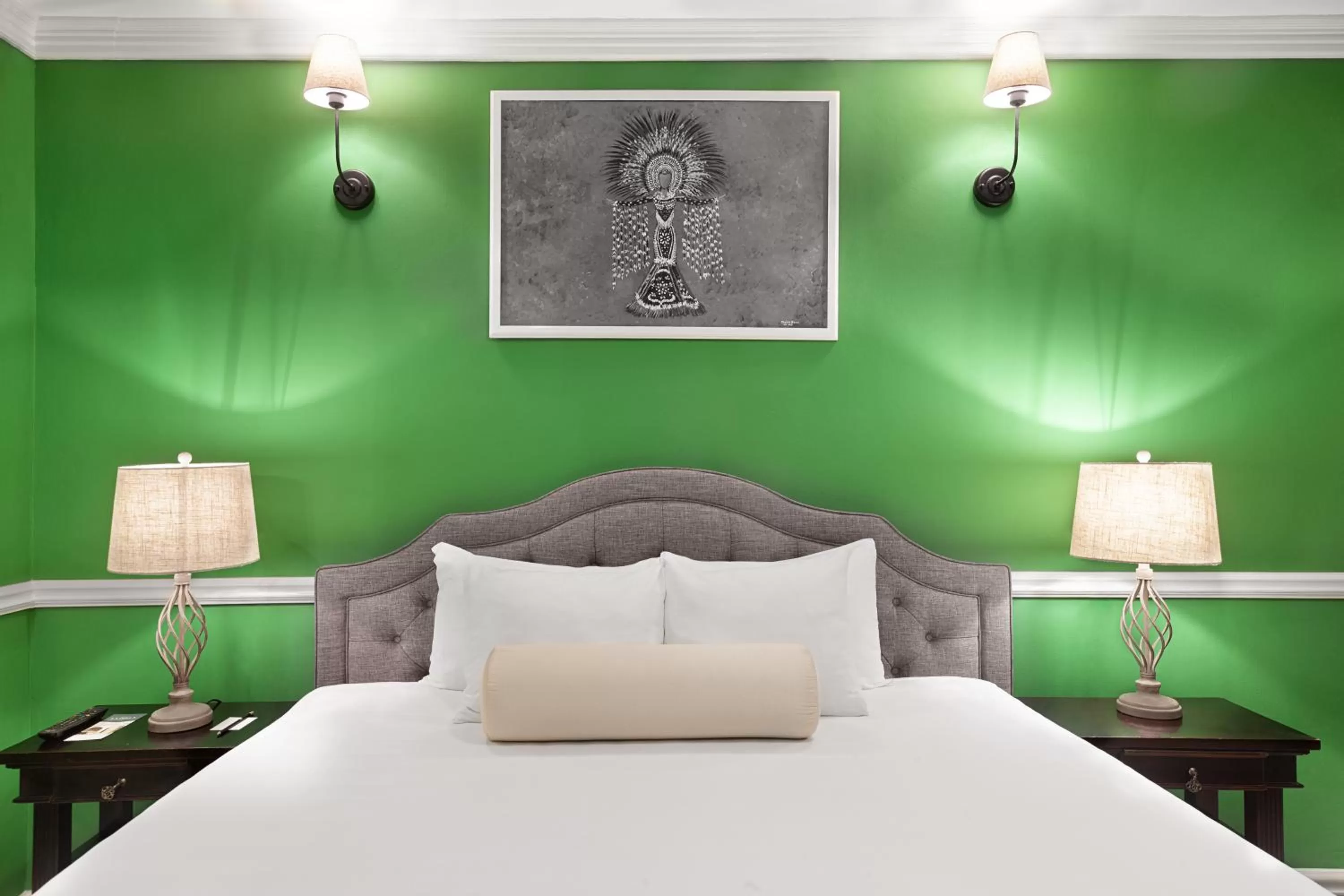 Bedroom, Bed in Hotel la Perla Leon