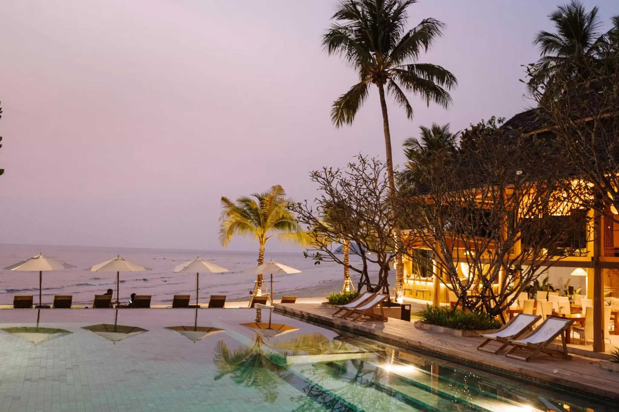 Swimming pool in VAYNA Boutique Koh Chang
