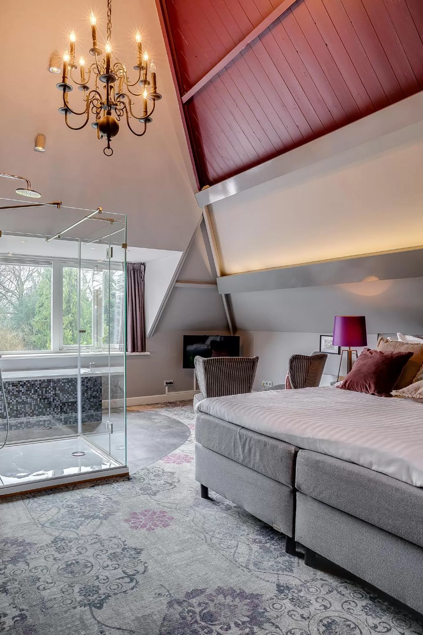 Shower, Bed in Boutique Hotel 't Vosje