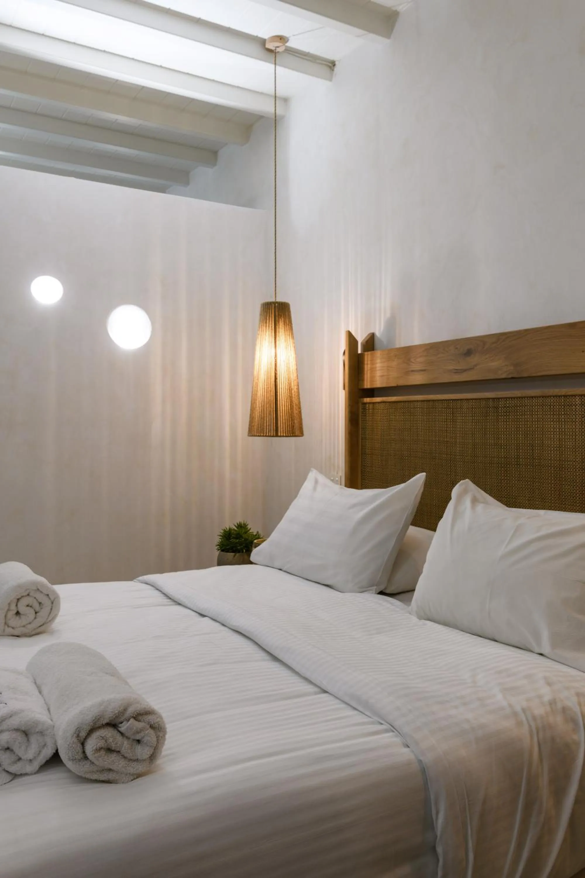 Bedroom, Bed in Panormos Village Hotel