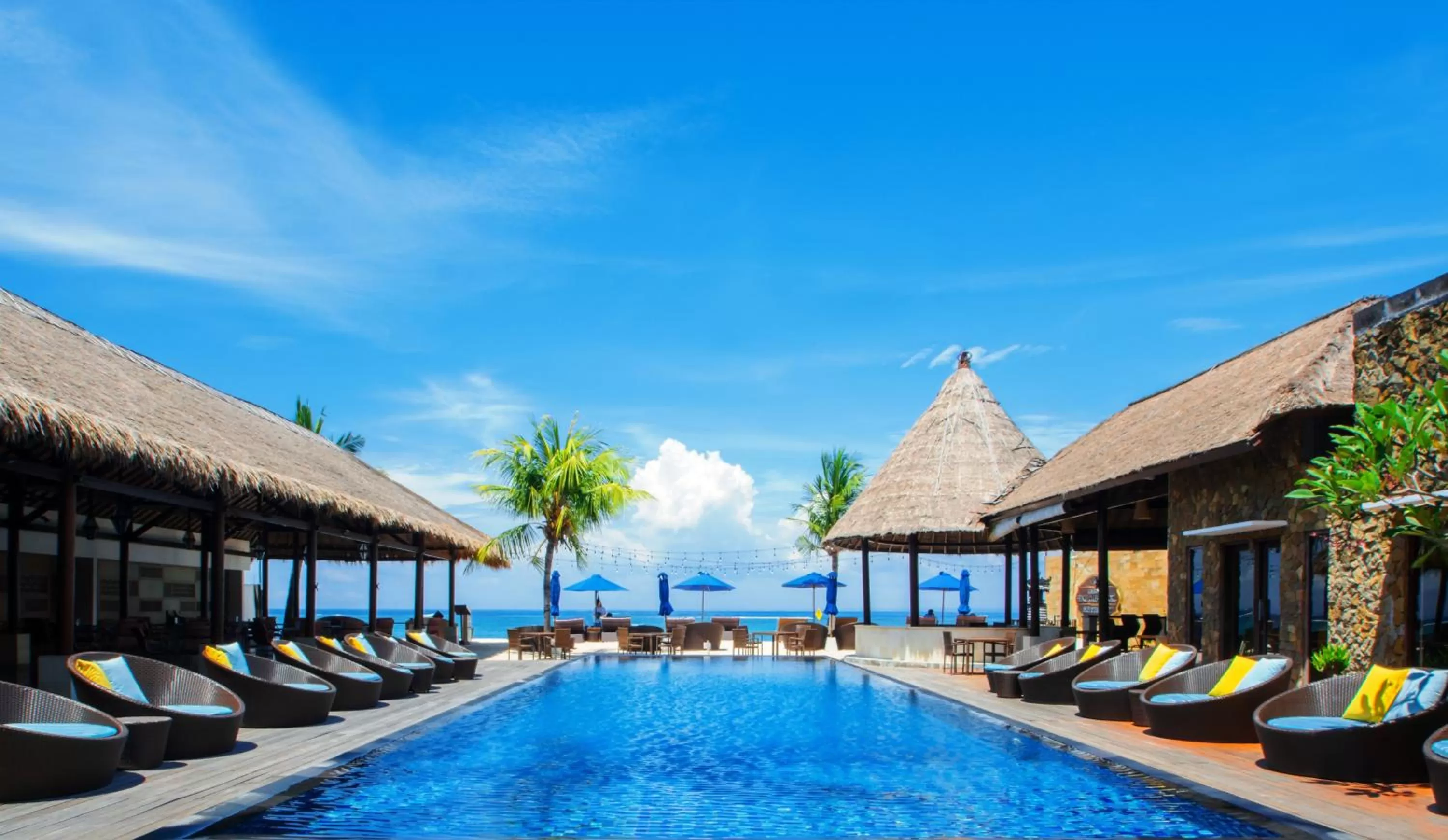 Lembongan Beach Club & Resort