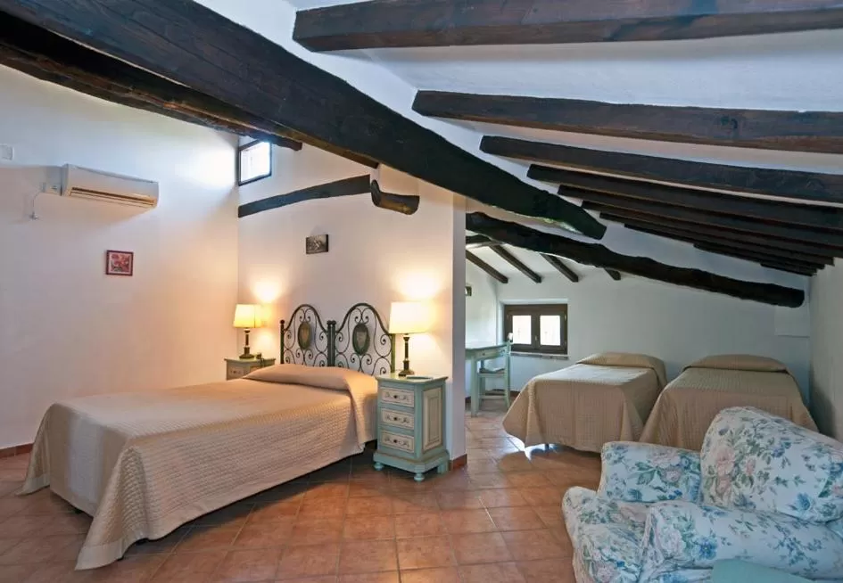 Bedroom, Bed in Hotel Villa Cheli