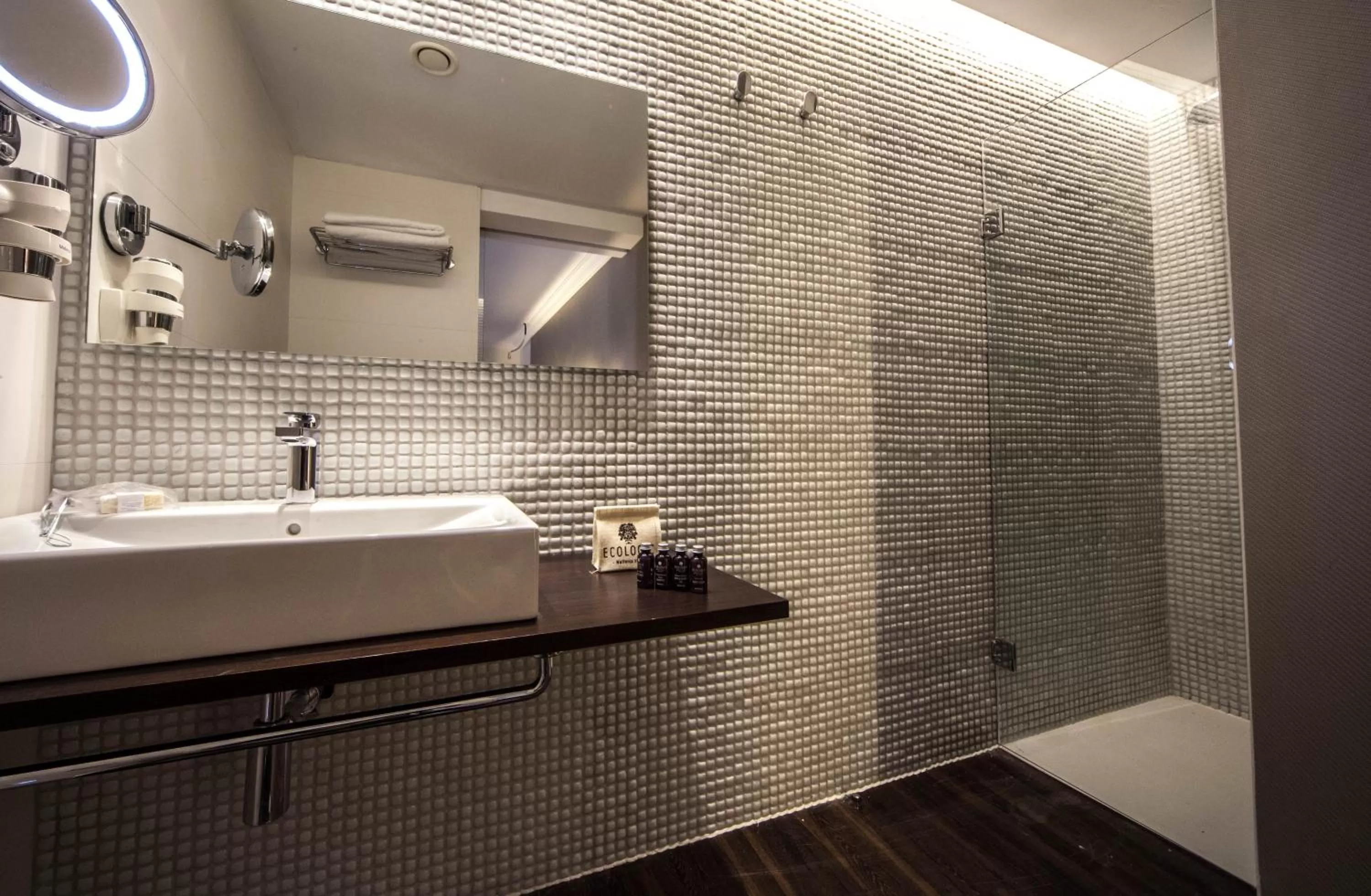 Bathroom in Hotel Hostal Cuba