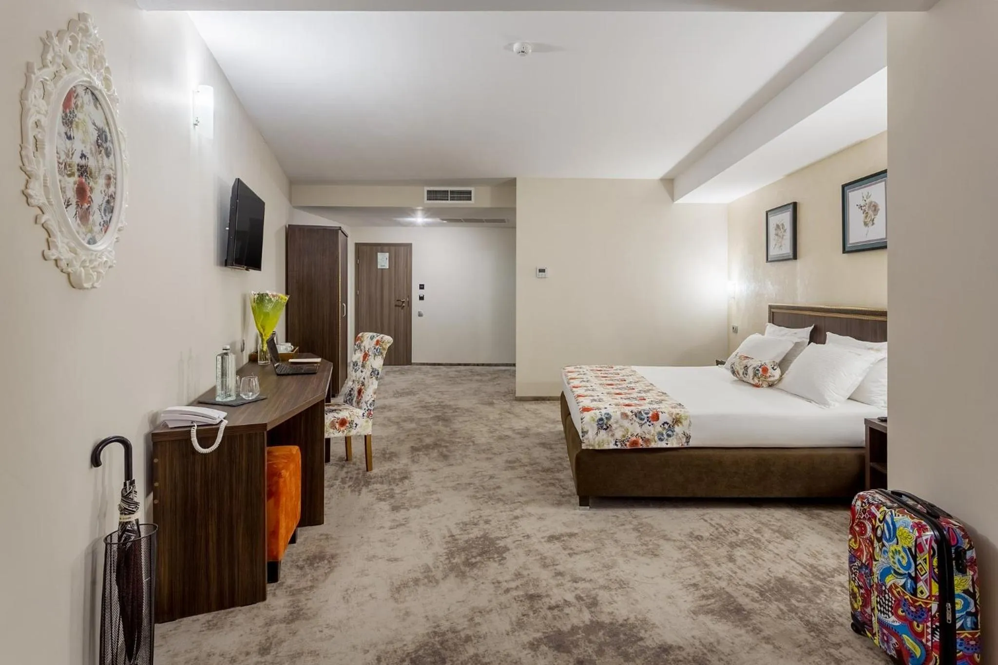 Bedroom, Bed in Prestige Boutique Hotel Craiova