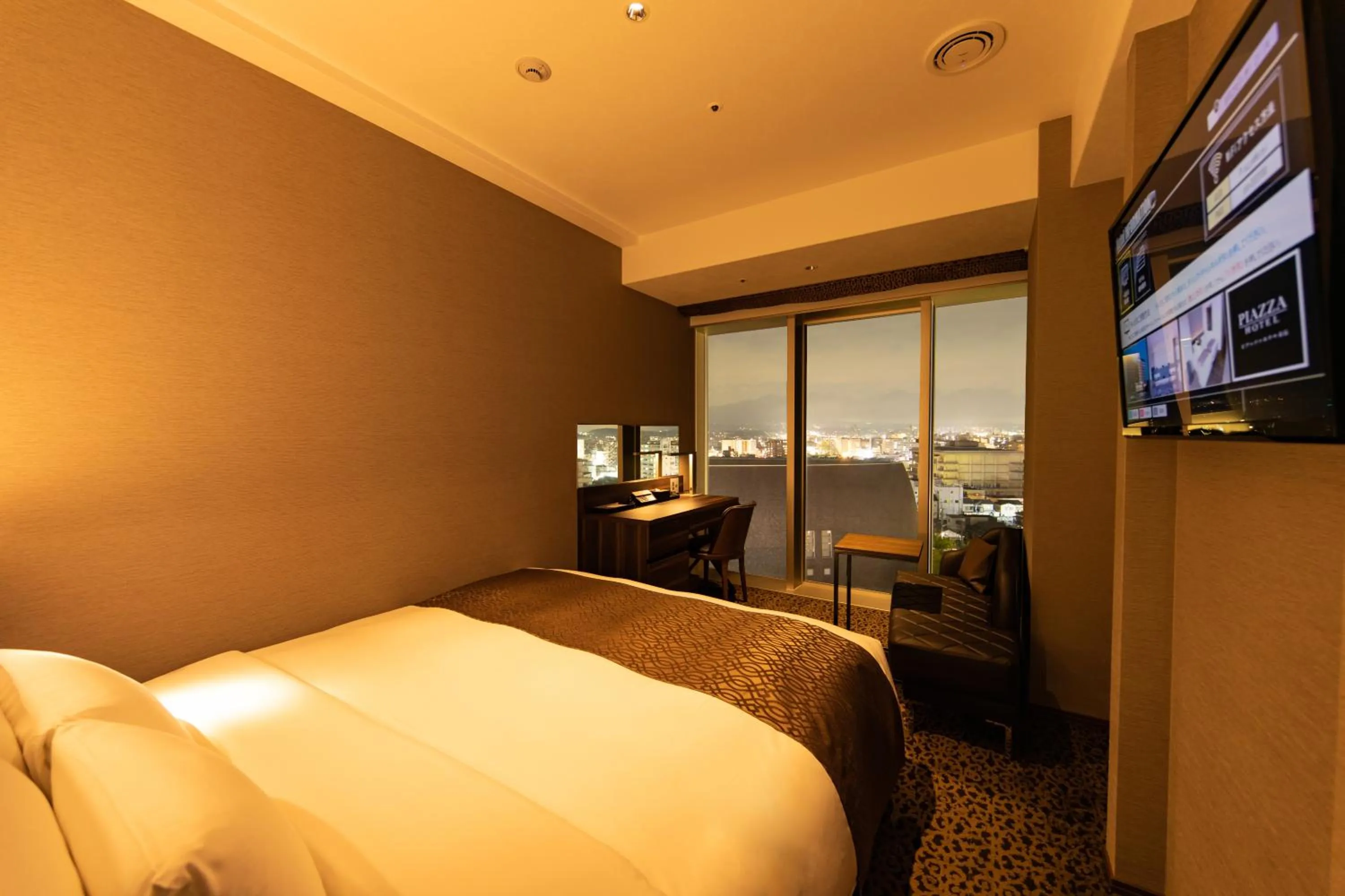 Night, Bed in Piazza Hotel Nara