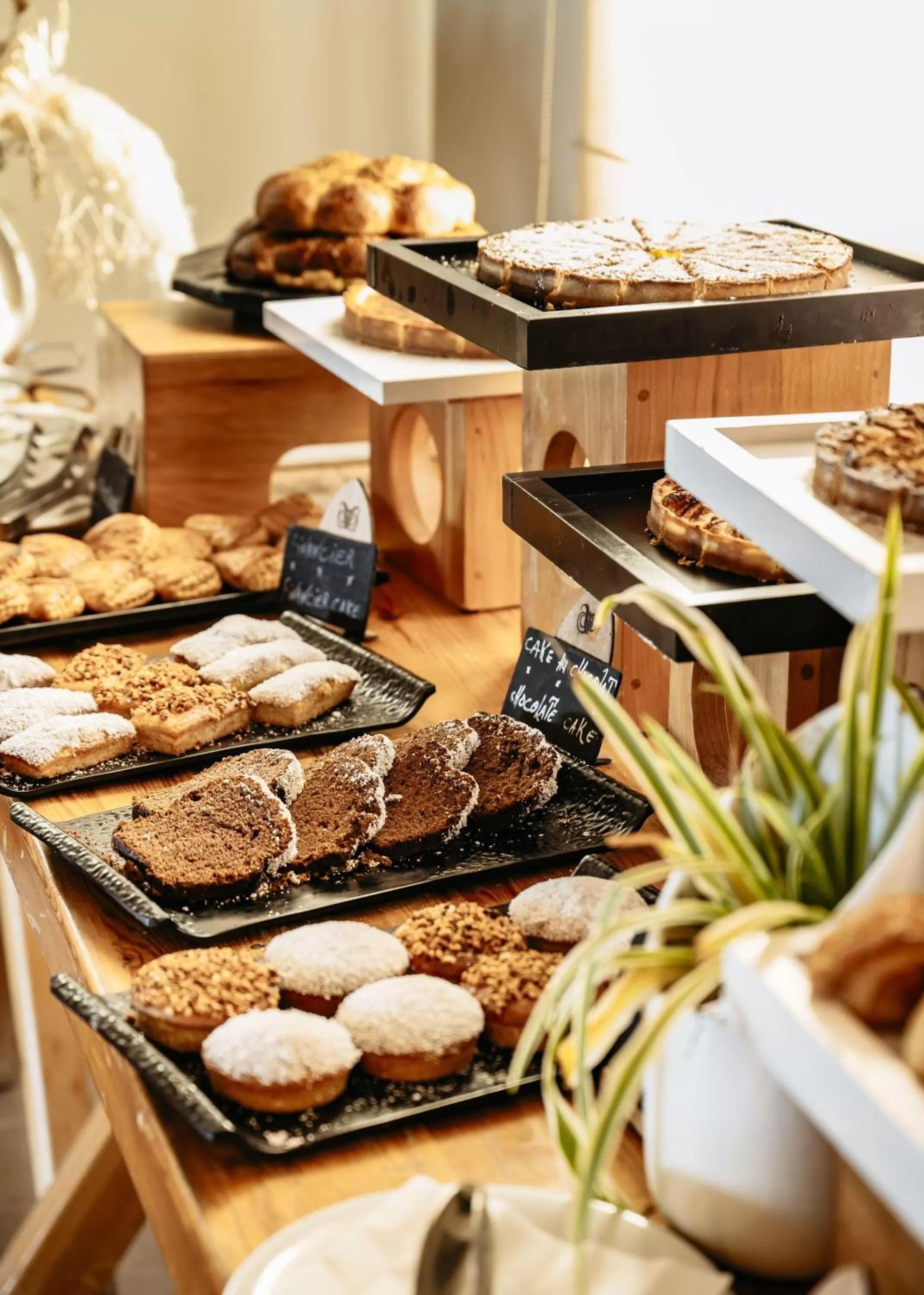 Restaurant/places to eat in Paradis Plage Surf Yoga & Spa