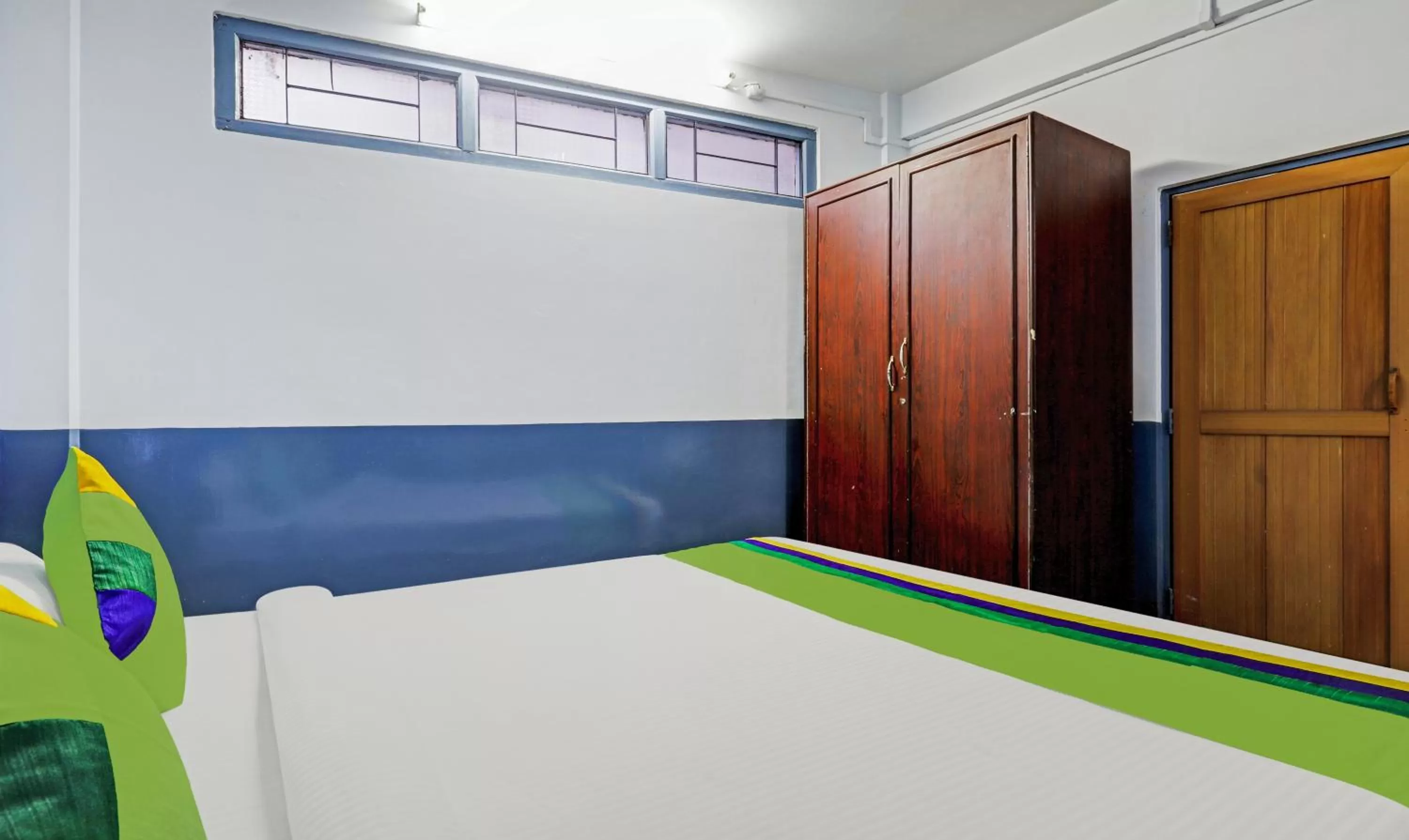 Bed in Itsy Hotels Shillong Tower Guesthouse