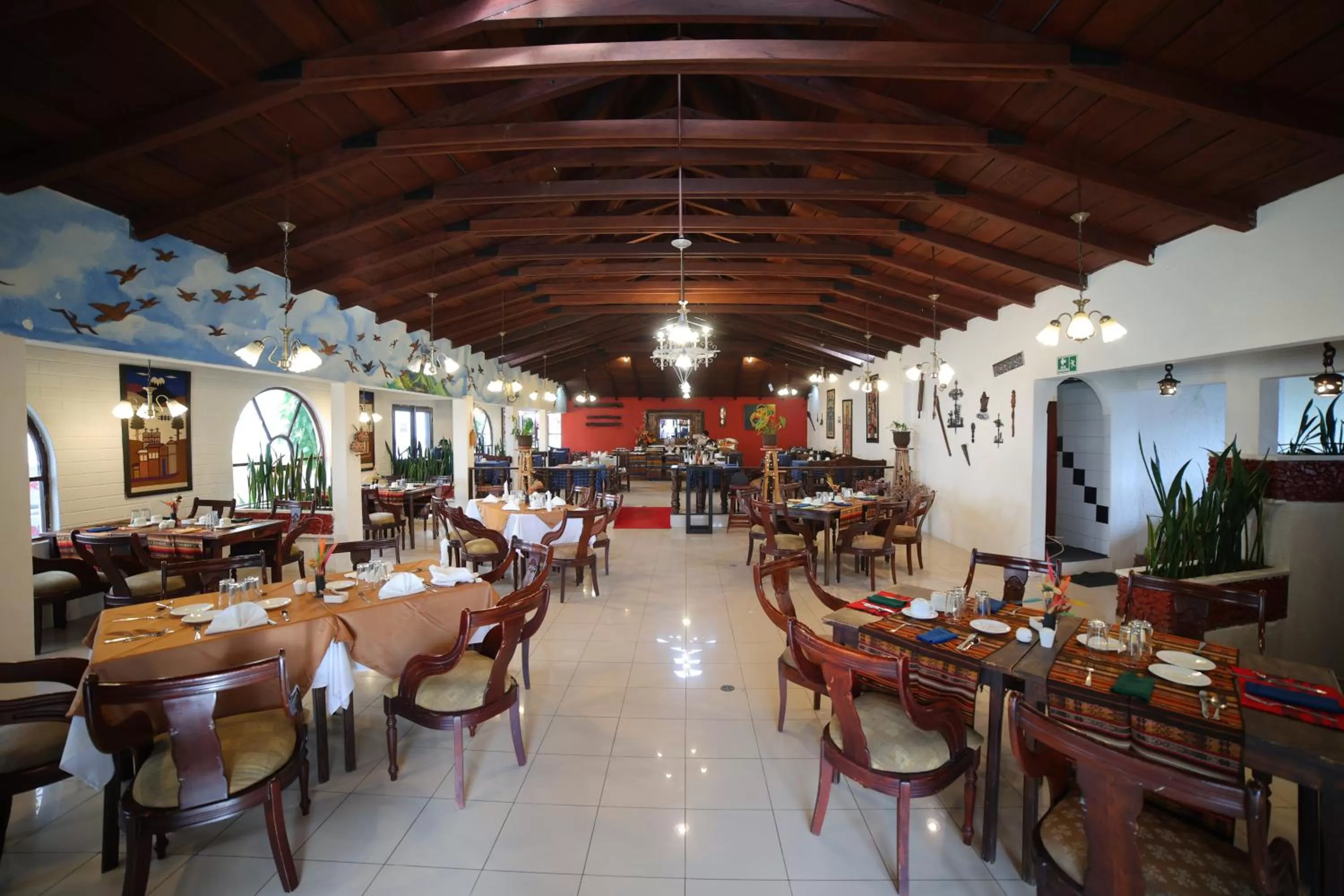 Restaurant/places to eat in Hosteria Casa Giralda