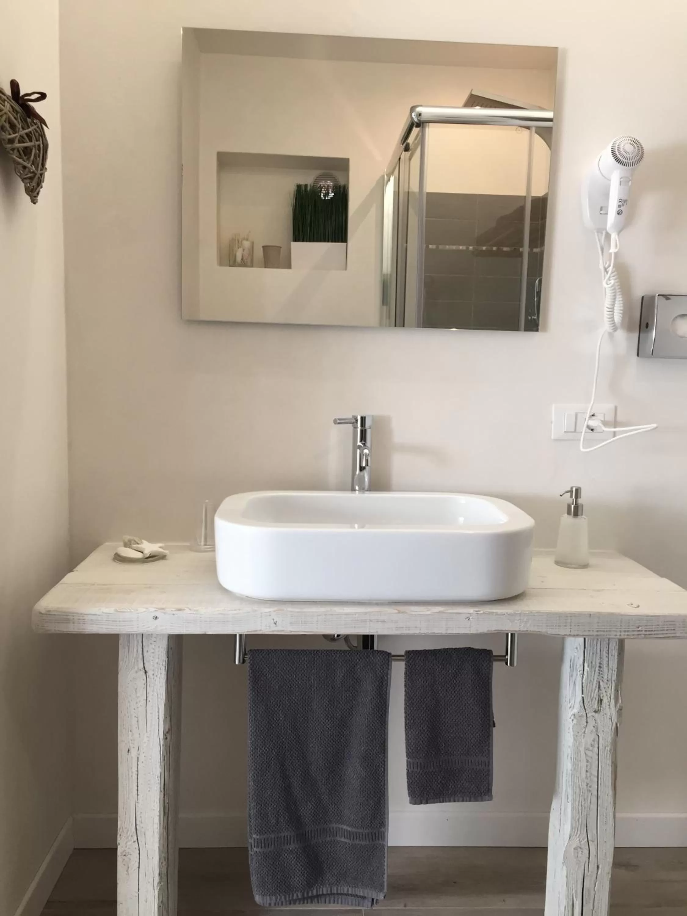 Toilet in Flyingaway