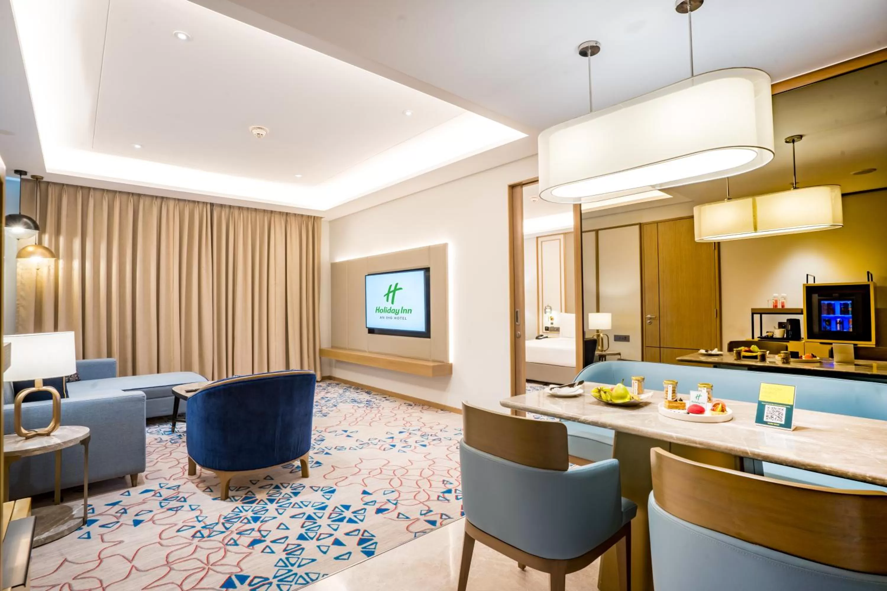 TV and multimedia in Holiday Inn Lucknow Airport by IHG