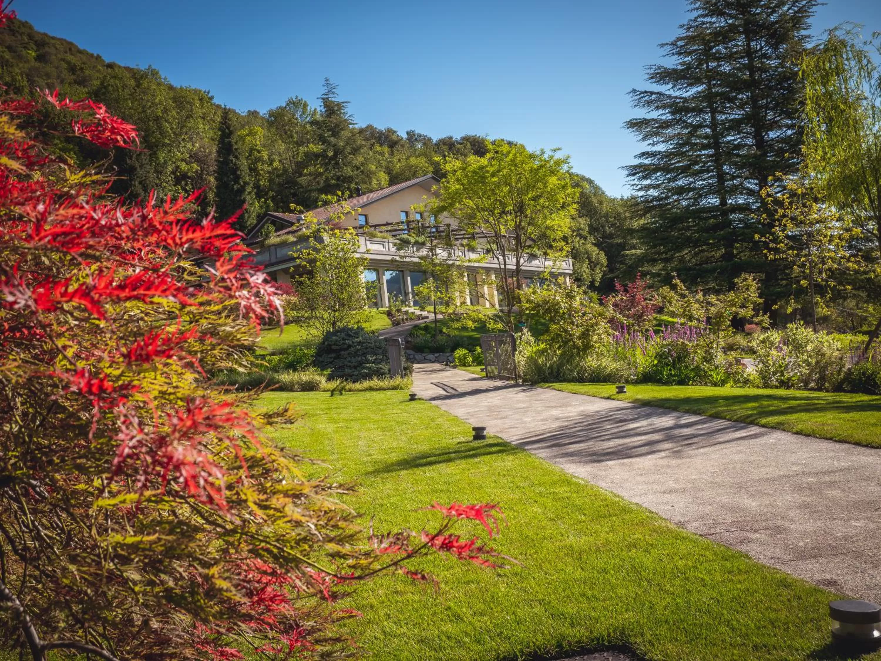 Property building in Phi Hotel Piajo