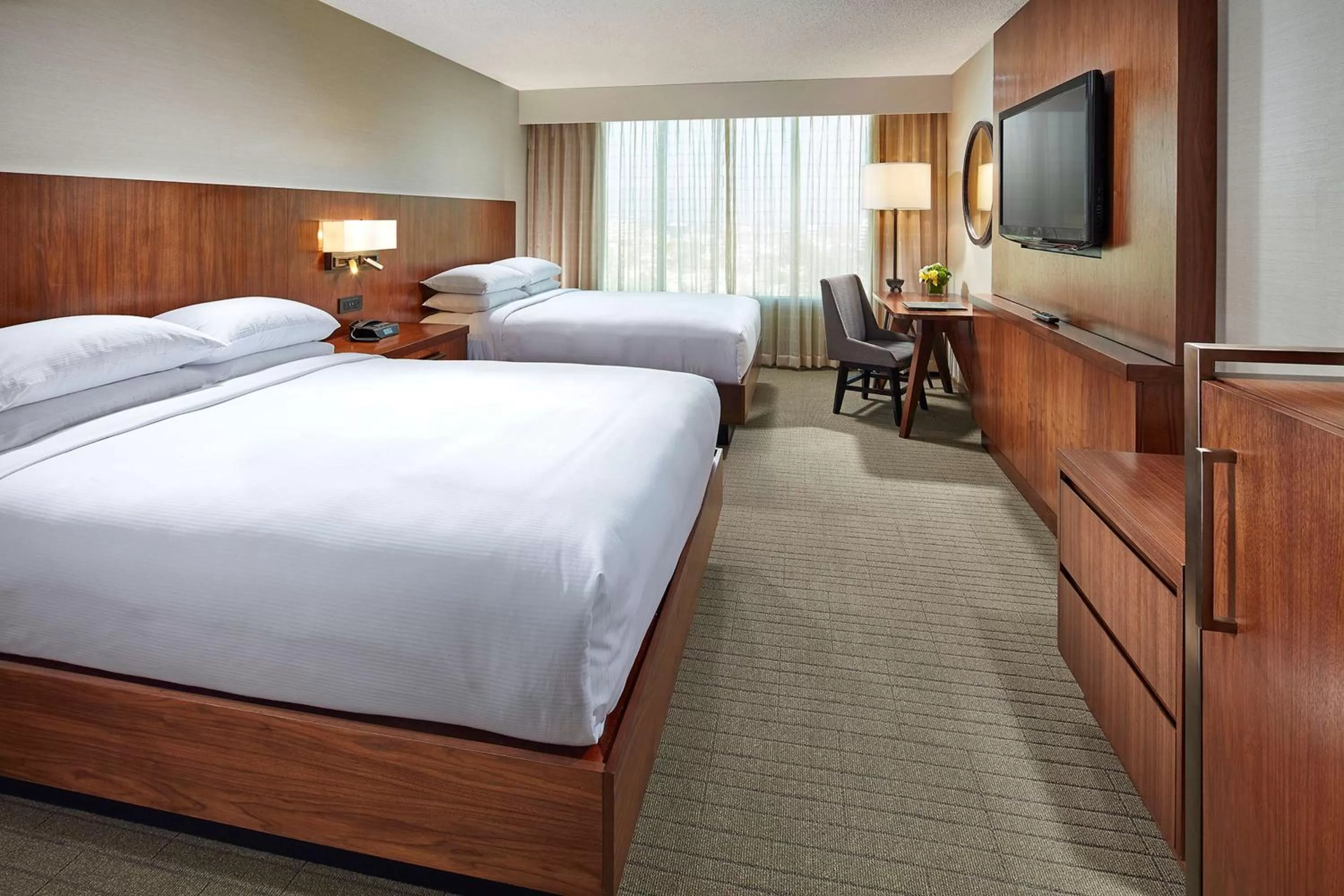 Bedroom, Bed in Hilton Pasadena