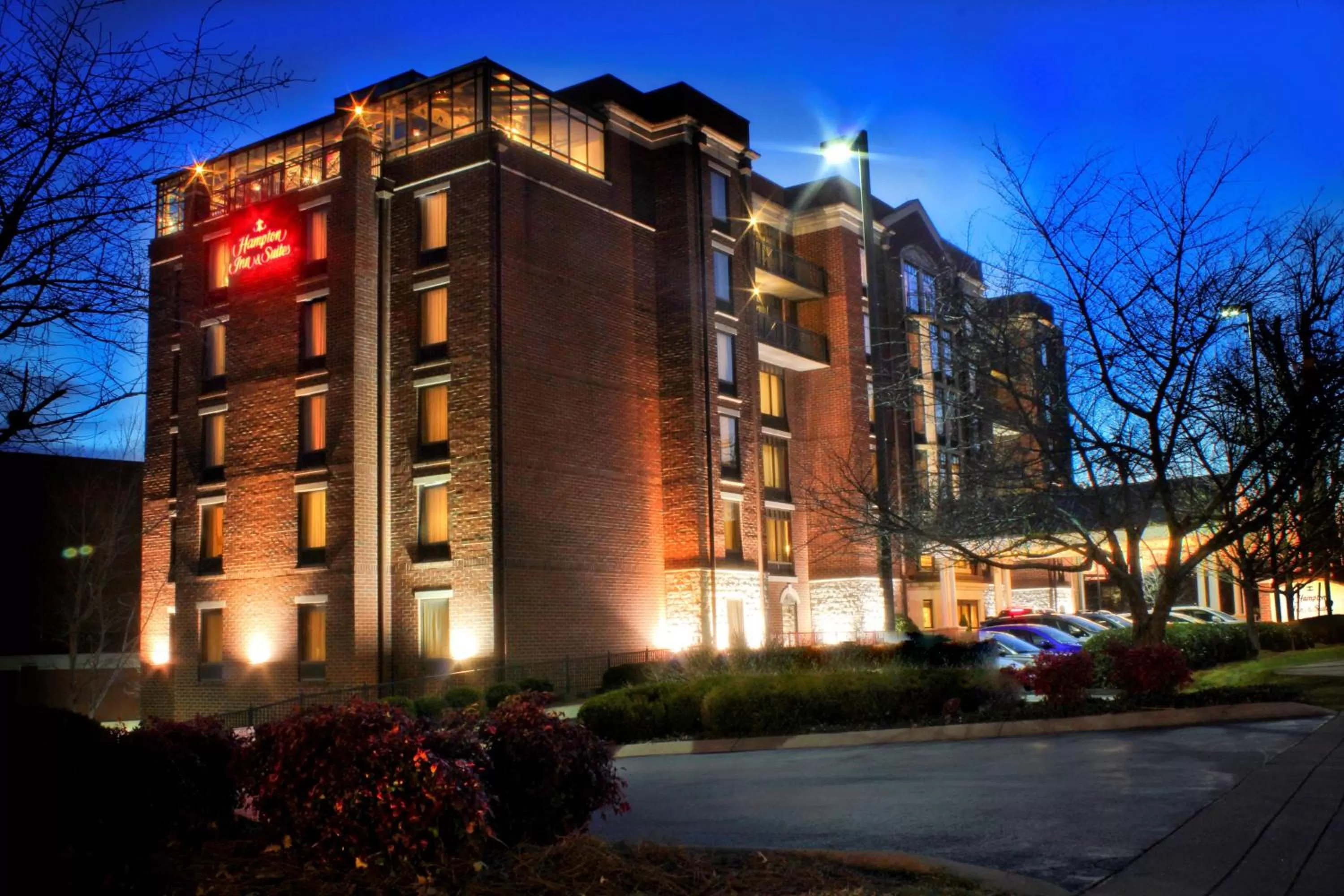Property building in Hampton Inn & Suites Nashville-Green Hills