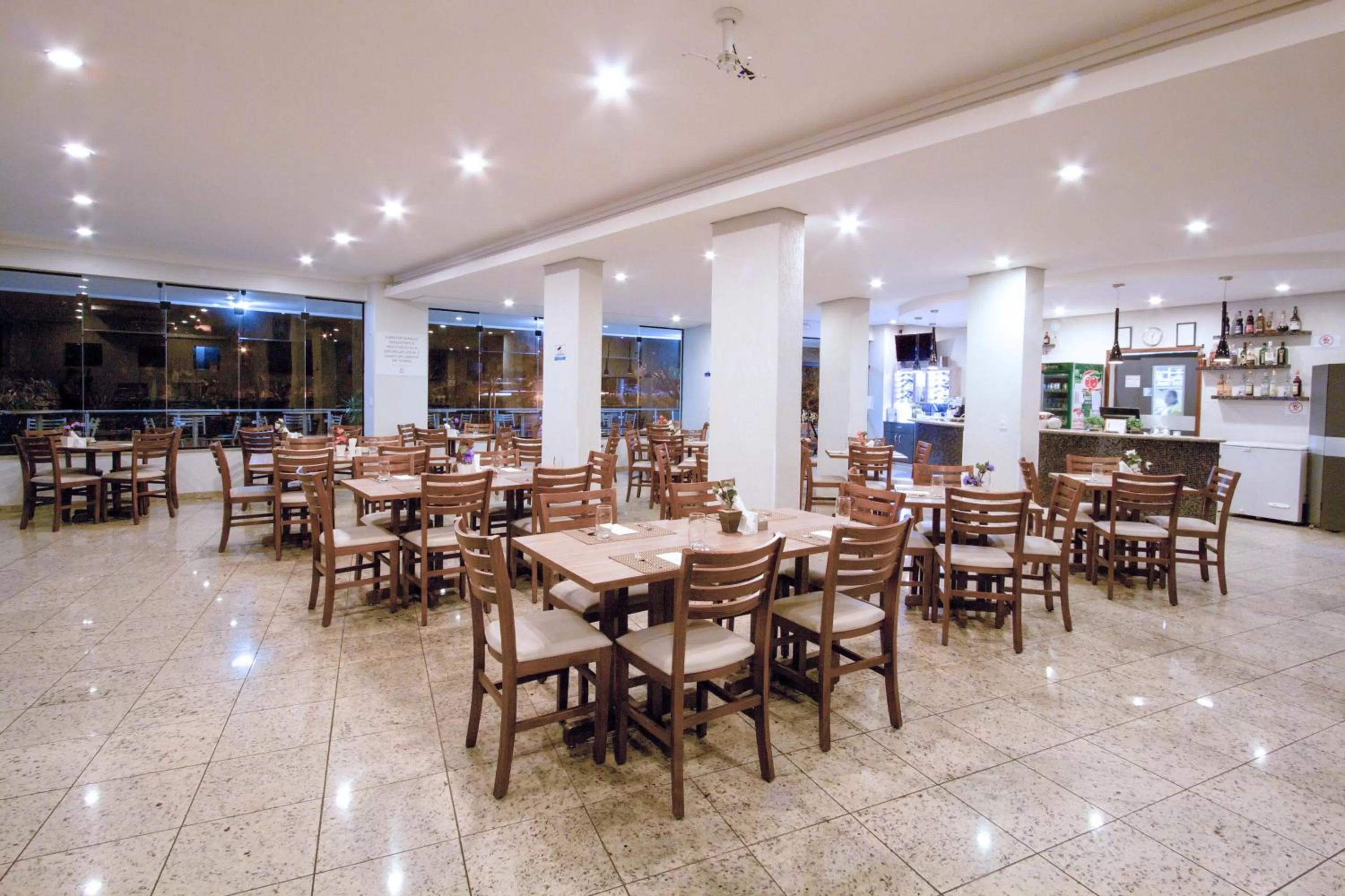 Restaurant/places to eat in Bristol Zaniboni Mogi Mirim