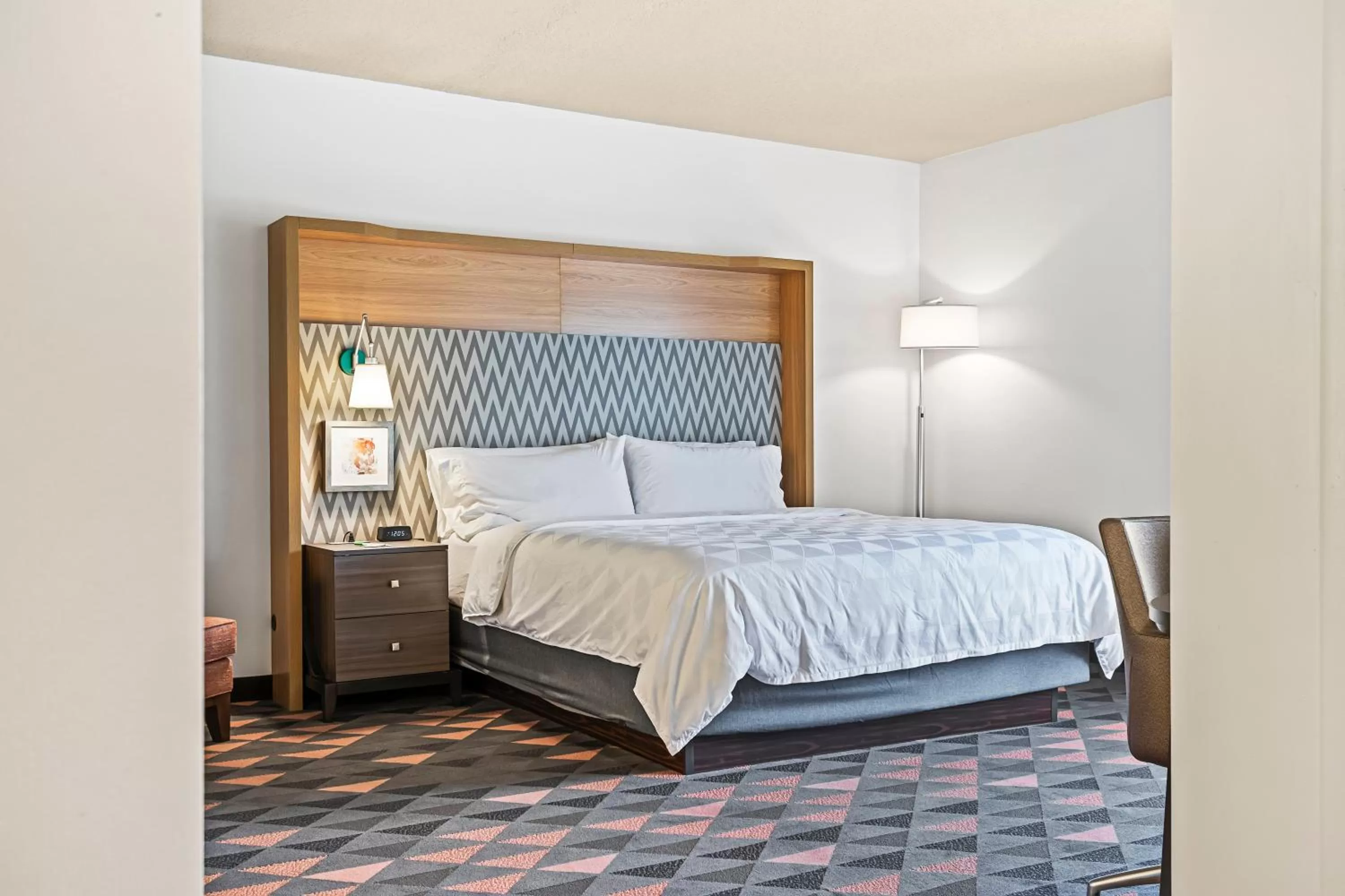 Photo of the whole room, Bed in Holiday Inn - St. Petersburg West by IHG