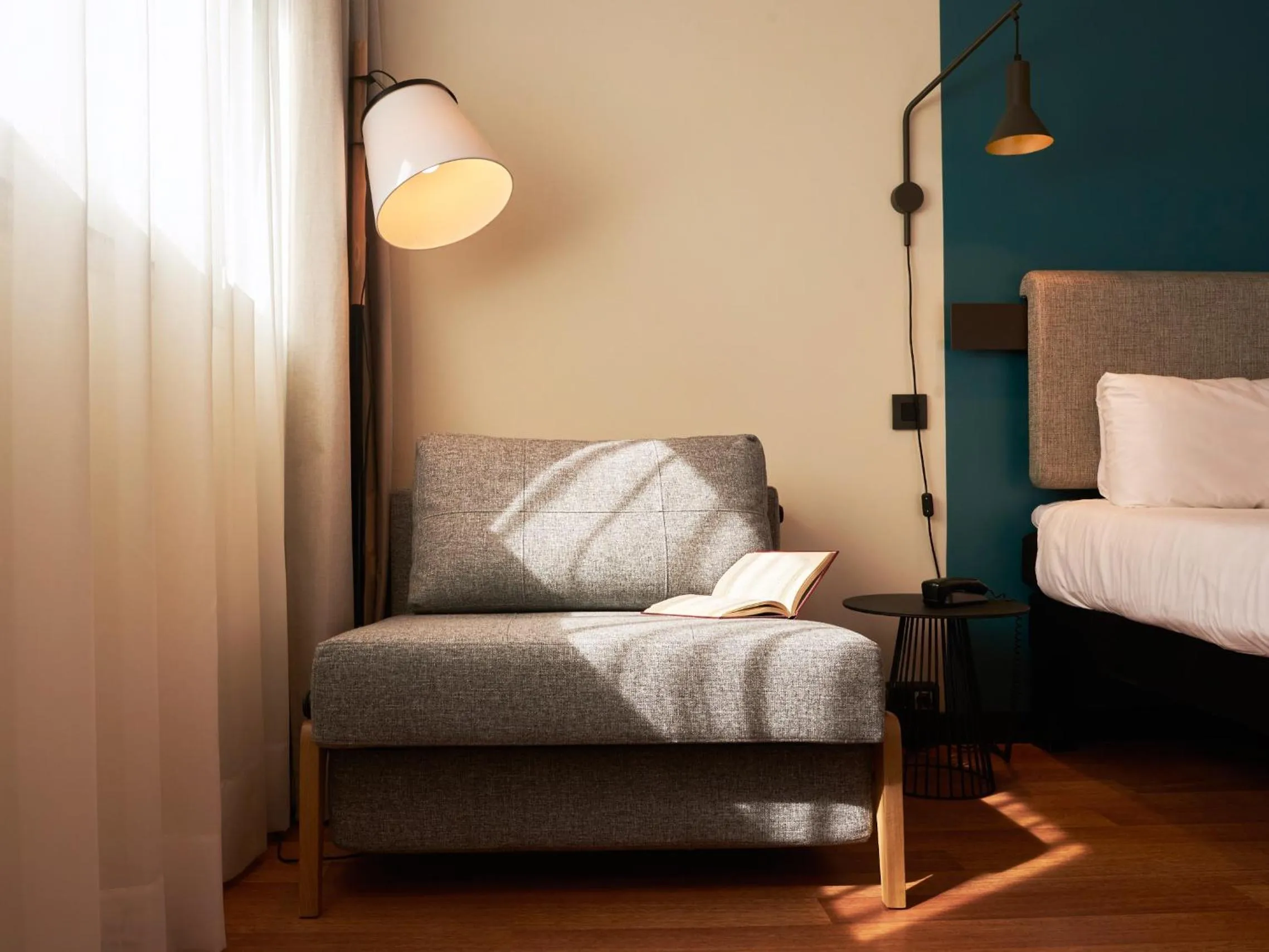 Bedroom, Bed in Ibis Madrid Aeropuerto Barajas