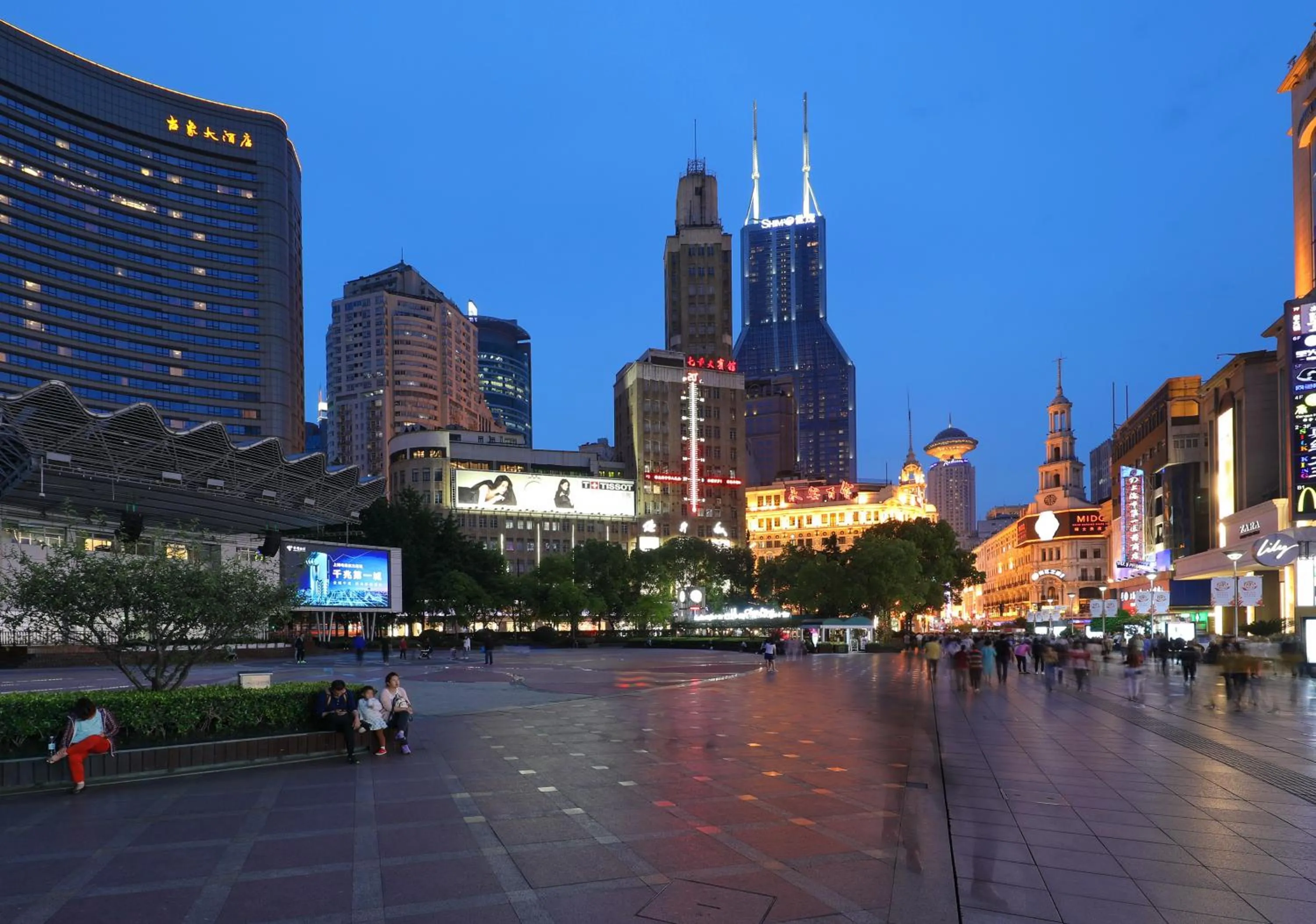 Street view in Seventh Heaven Hotel