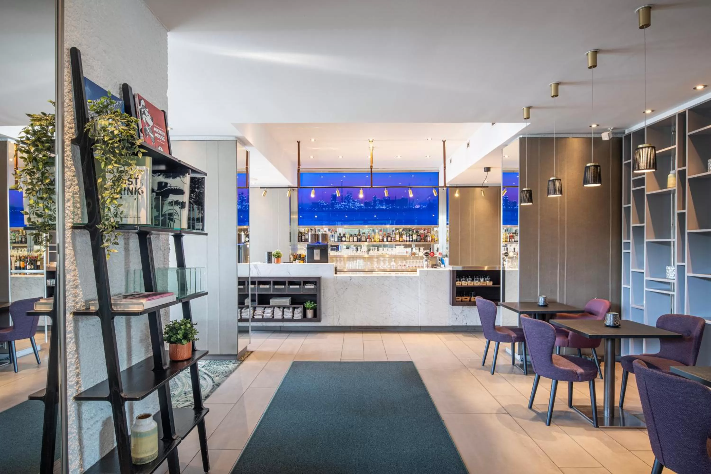 Restaurant/places to eat in Crowne Plaza Antwerpen by IHG