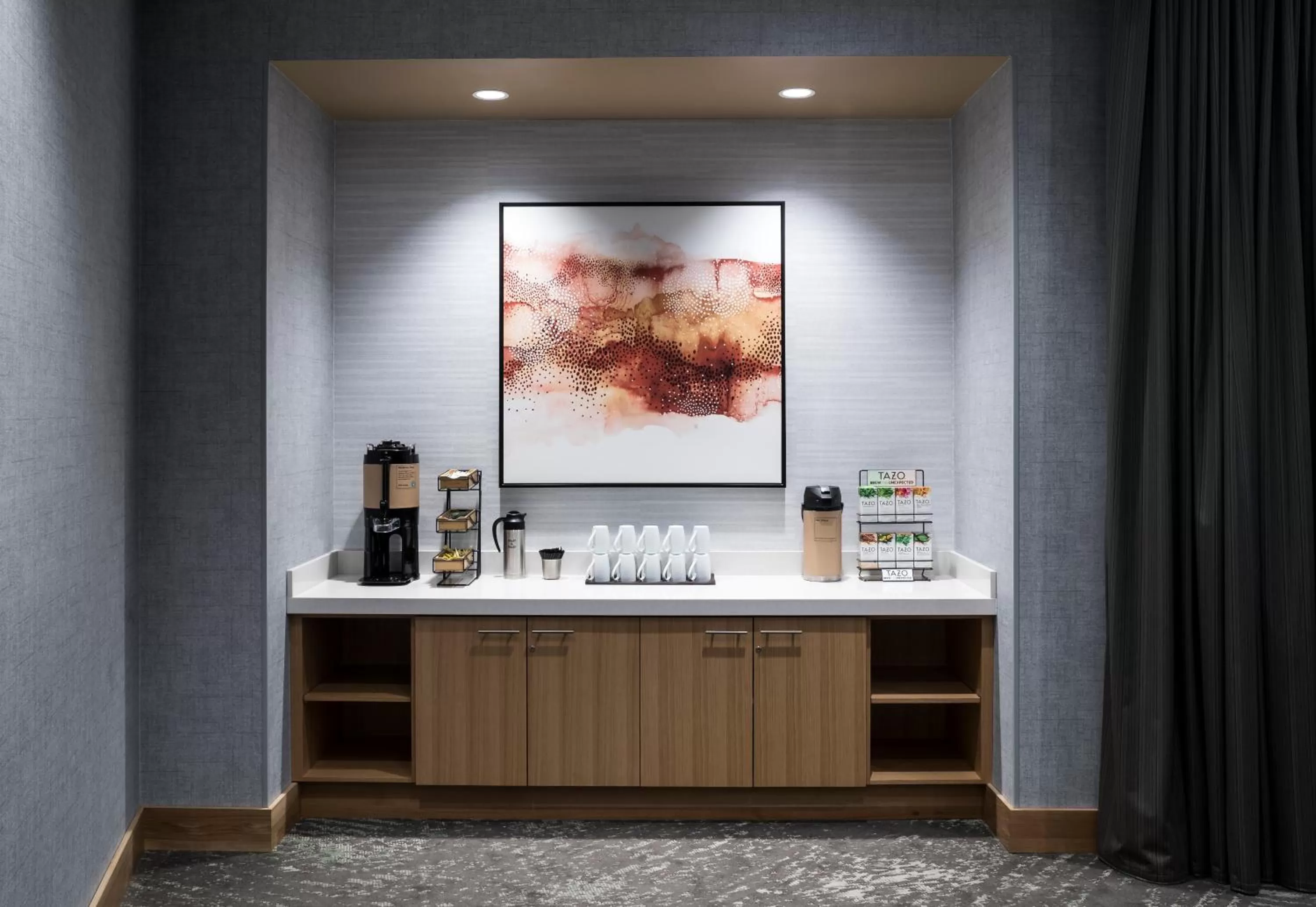 Coffee/tea facilities in Hyatt House Tempe Phoenix University
