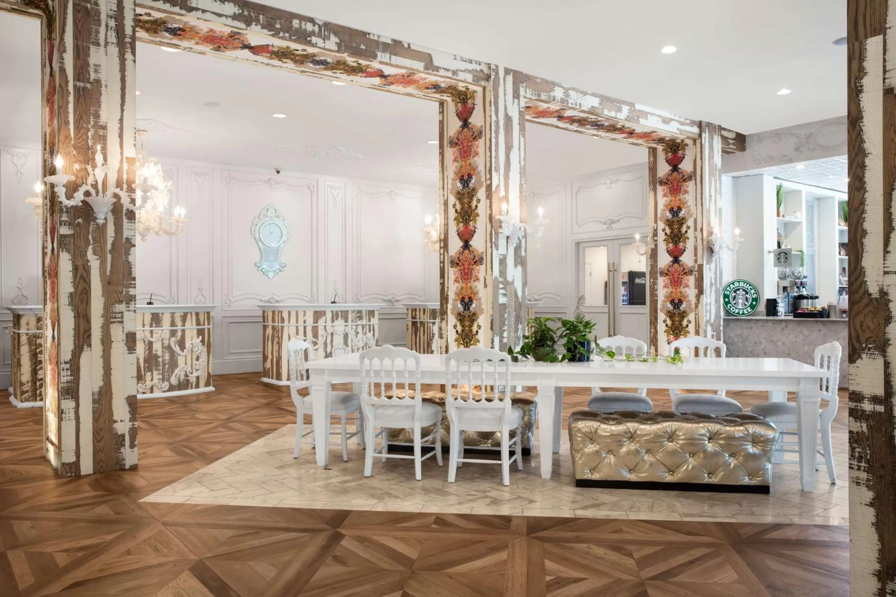 Lobby or reception in DoubleTree by Hilton Hotel Tallahassee