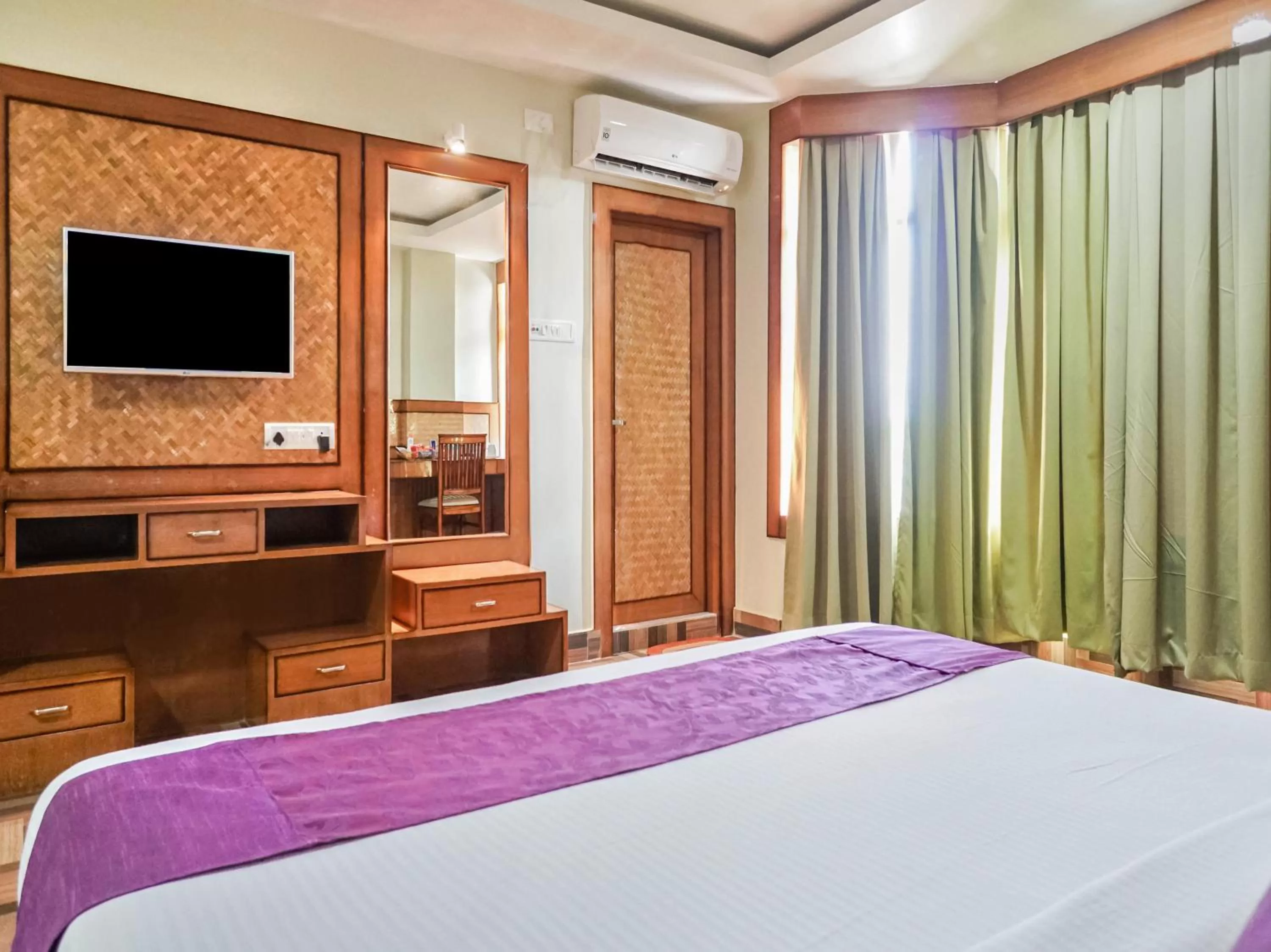 Bedroom, Bed in Pemaling Lords Eco Inn Guwahati