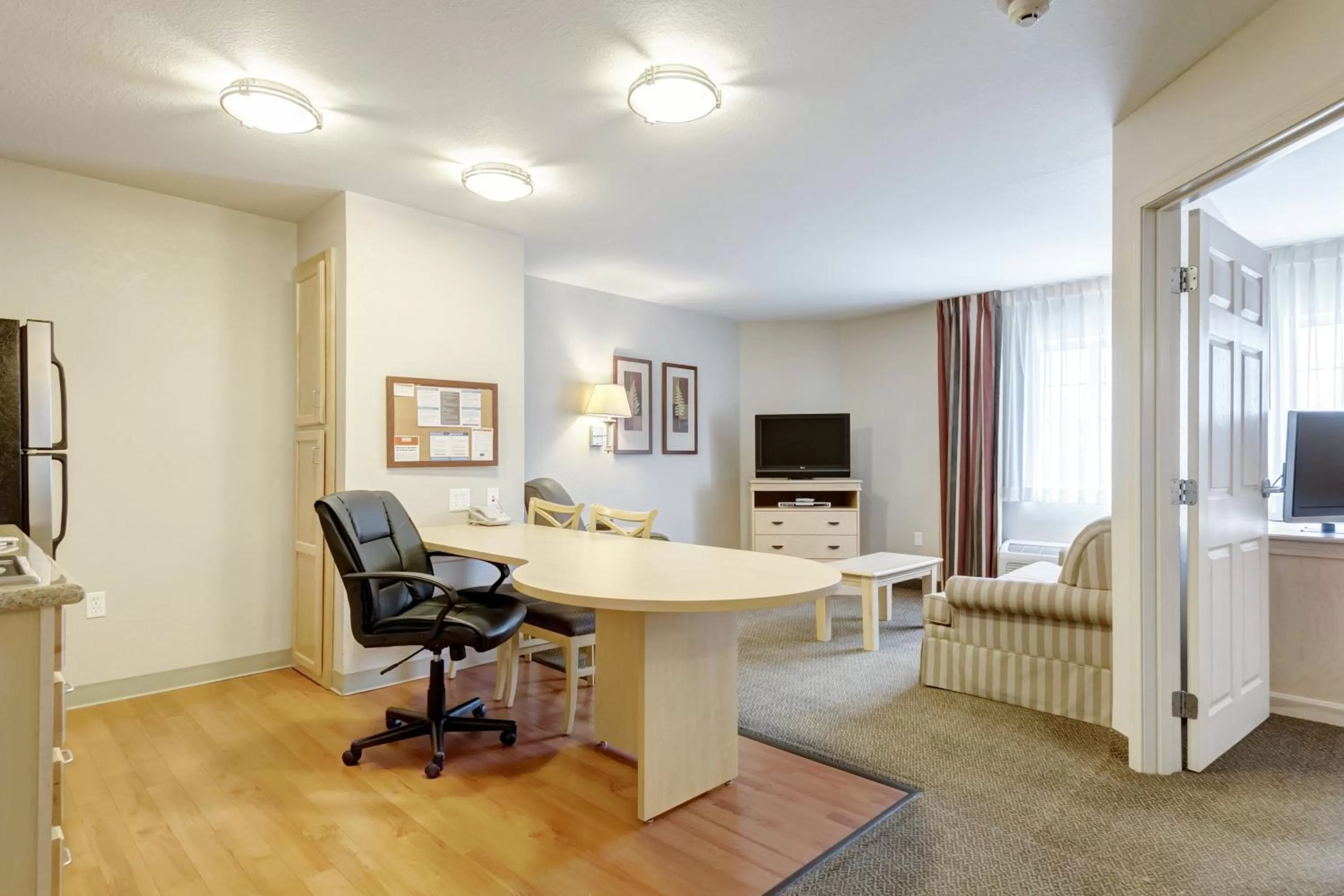 Photo of the whole room in Candlewood Suites Paducah by IHG