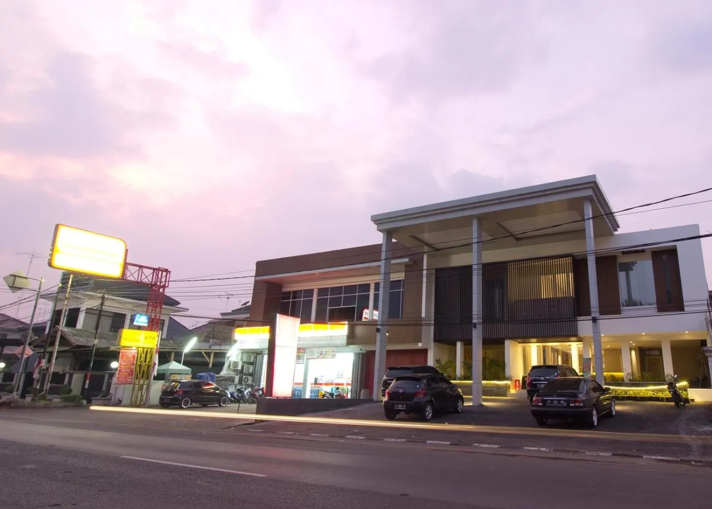 Property building in Vinotel Cirebon