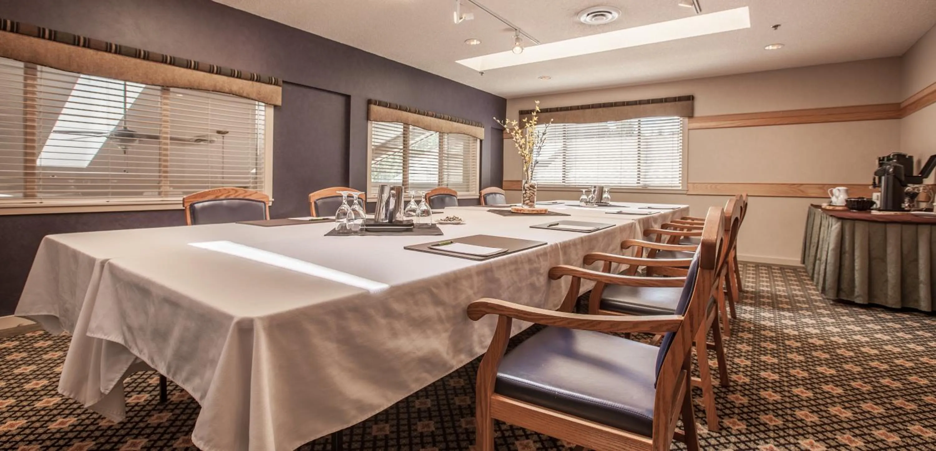 Business facilities in Tigh-Na-Mara Seaside Spa Resort