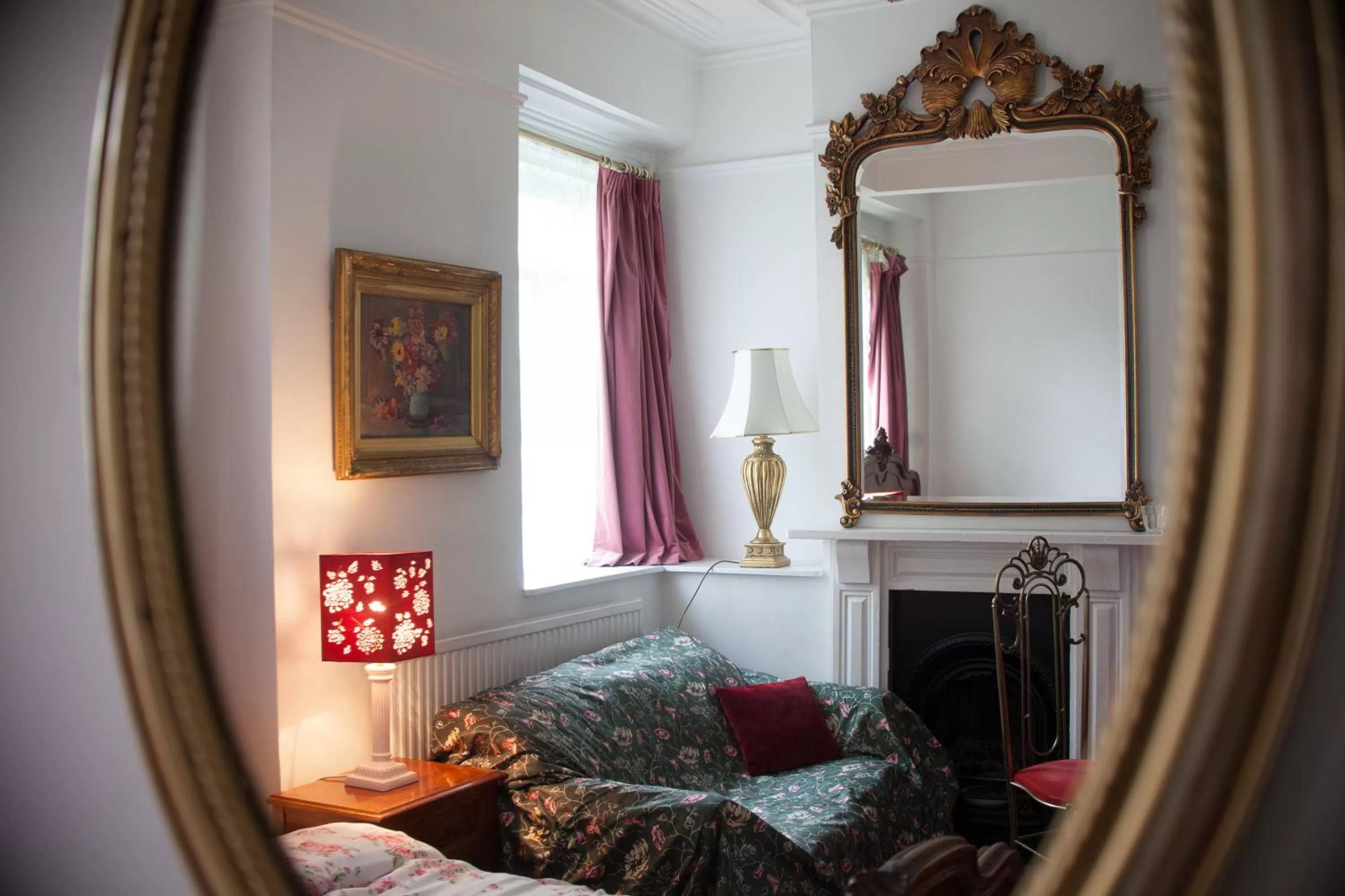 Decorative detail, Bed in Dawson Place, Juliette's Bed and Breakfast